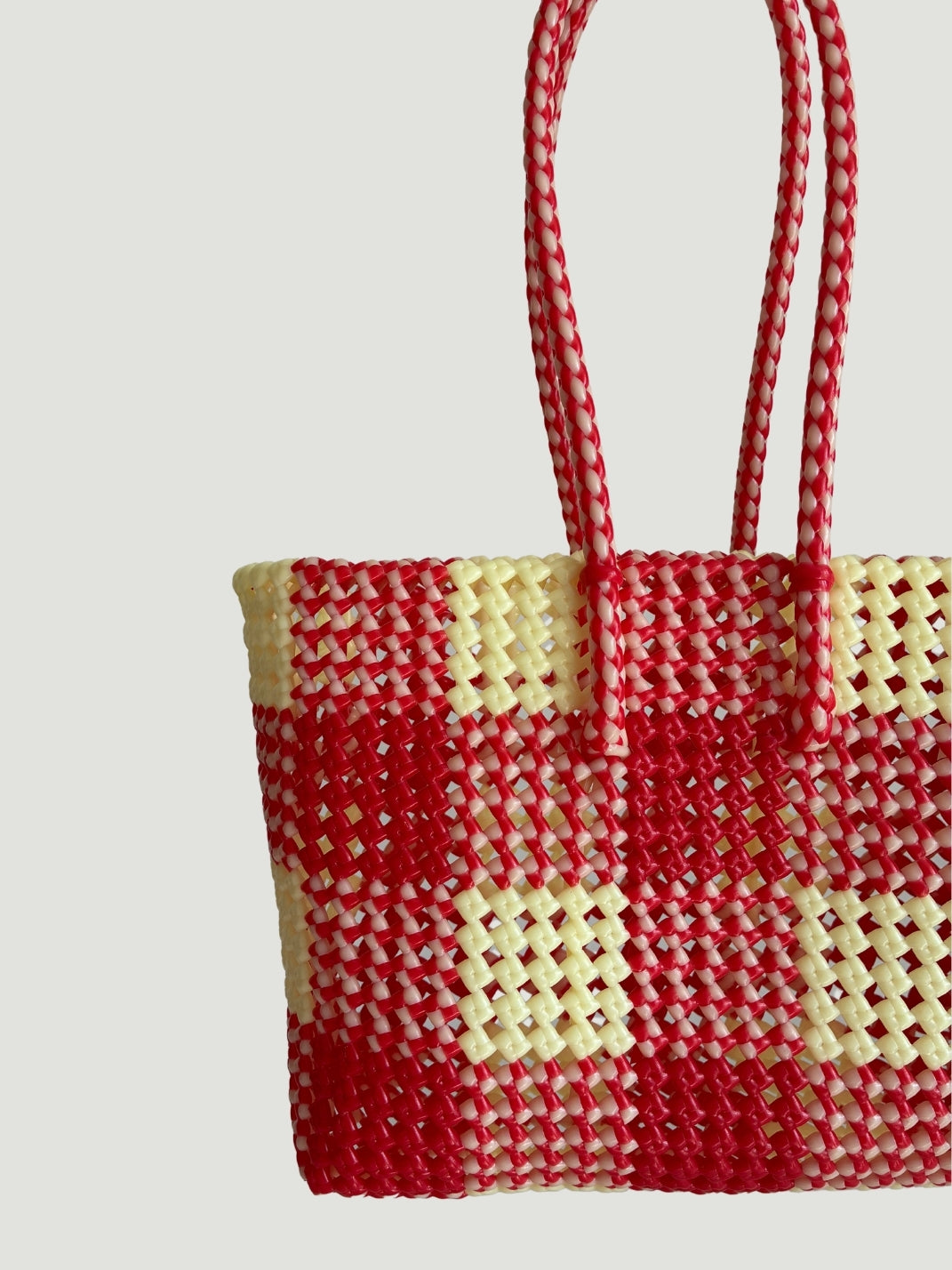 No. 524M - HAND-WOVEN BASKET BAG - MEDIUM - red & ecru