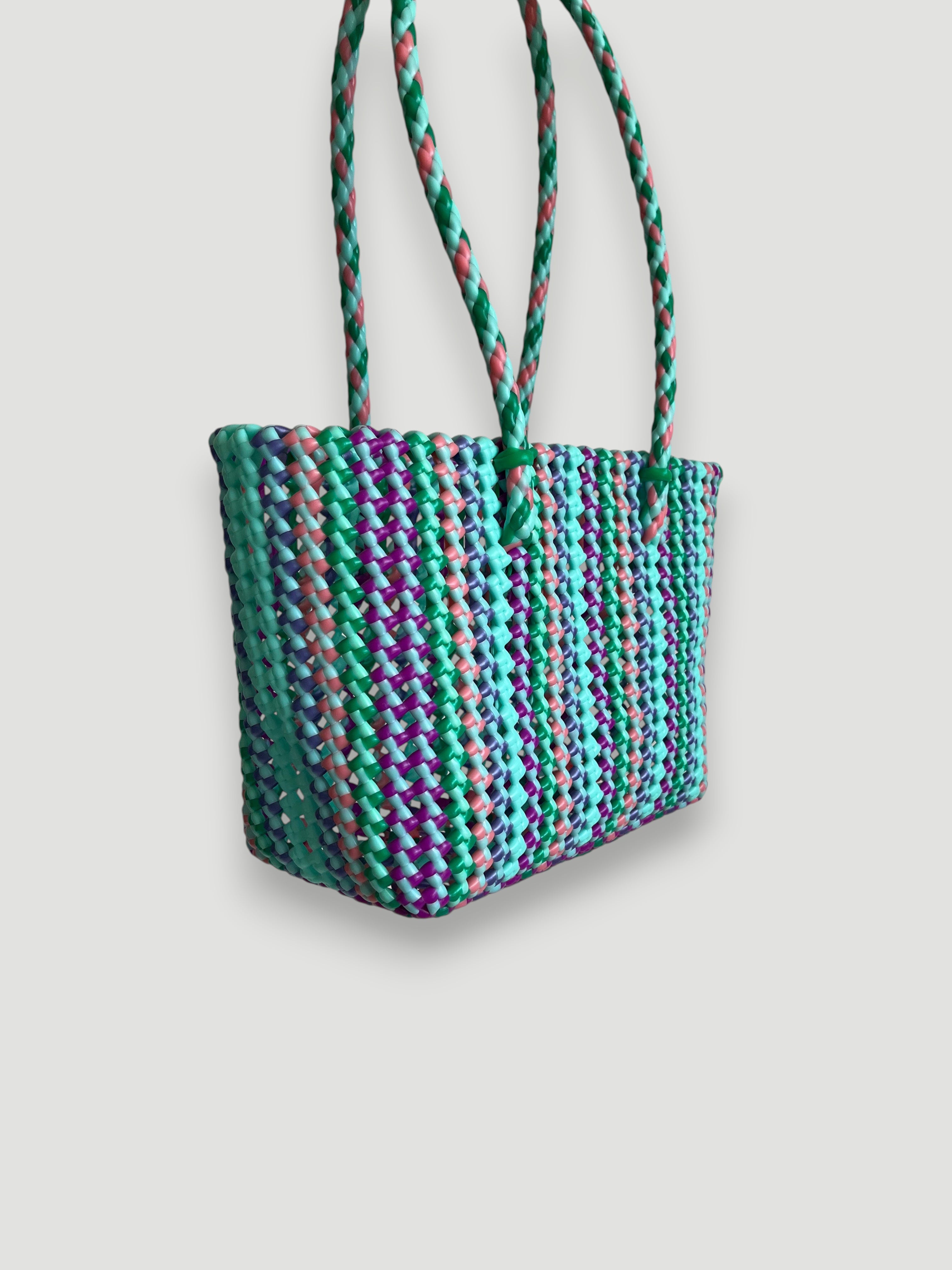 N°100S - SAC PANIER TRESSÉ MAIN - PETIT - multicolors
