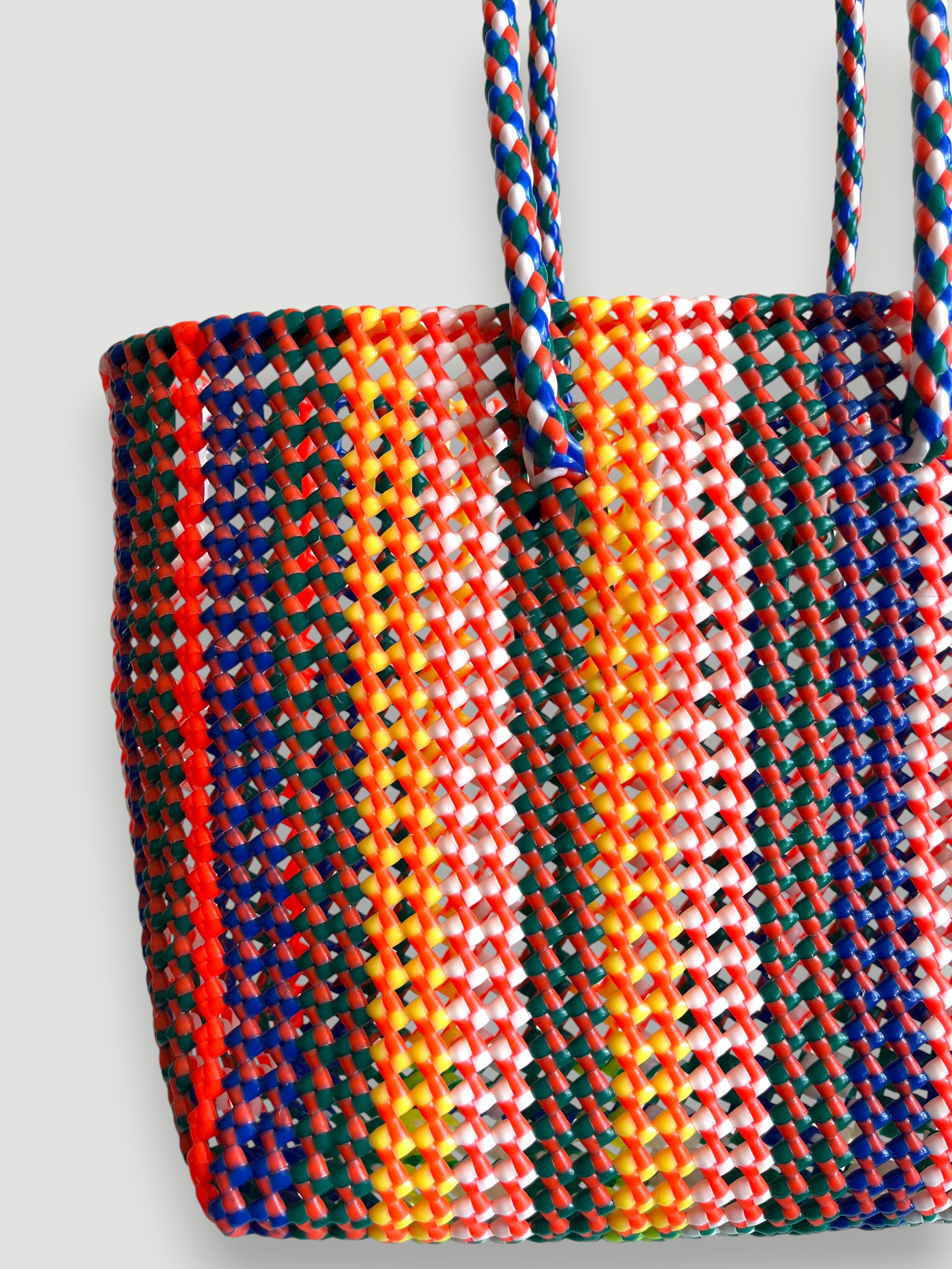 N°427L - SAC PANIER TRESSÉ MAIN - GRAND - multicolors