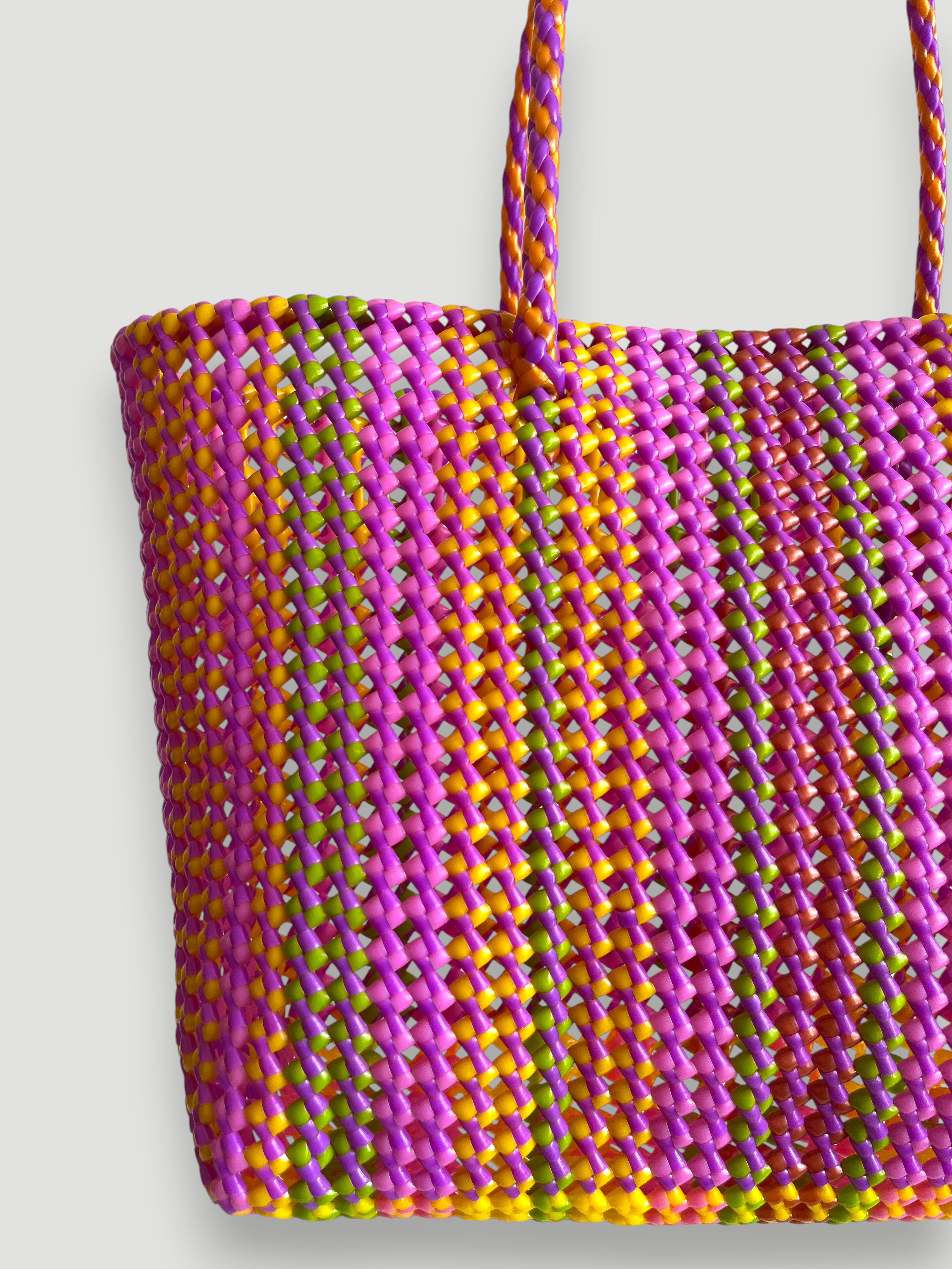 N°431L - SAC PANIER TRESSÉ MAIN - GRAND - multicolors