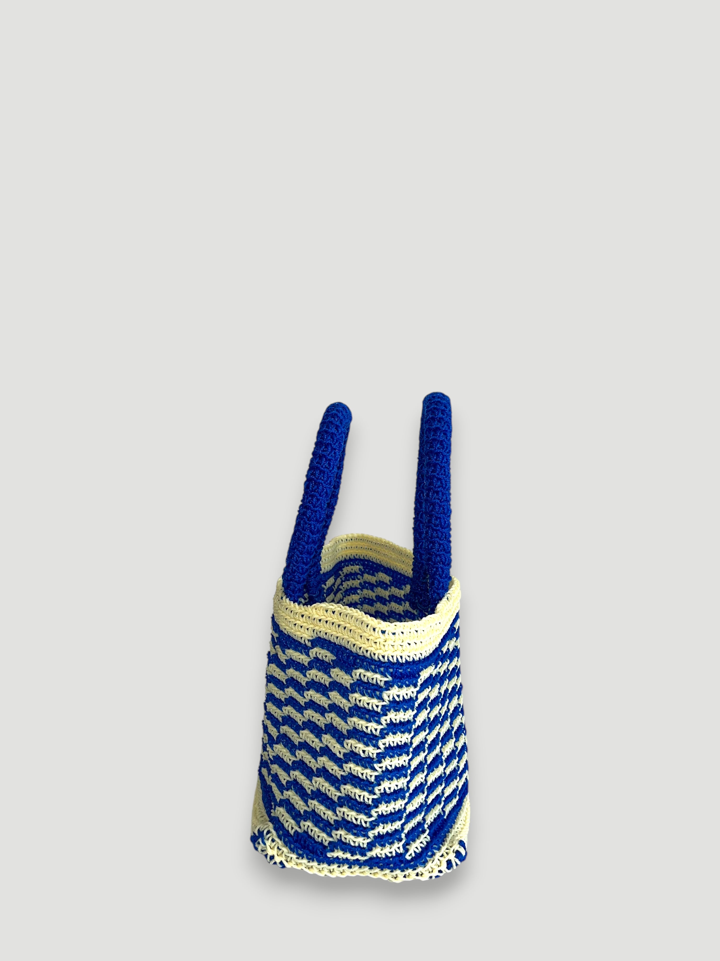 No. 19SC - CROCHET BASKET BAG - Mini - Dark Blue & Ecru