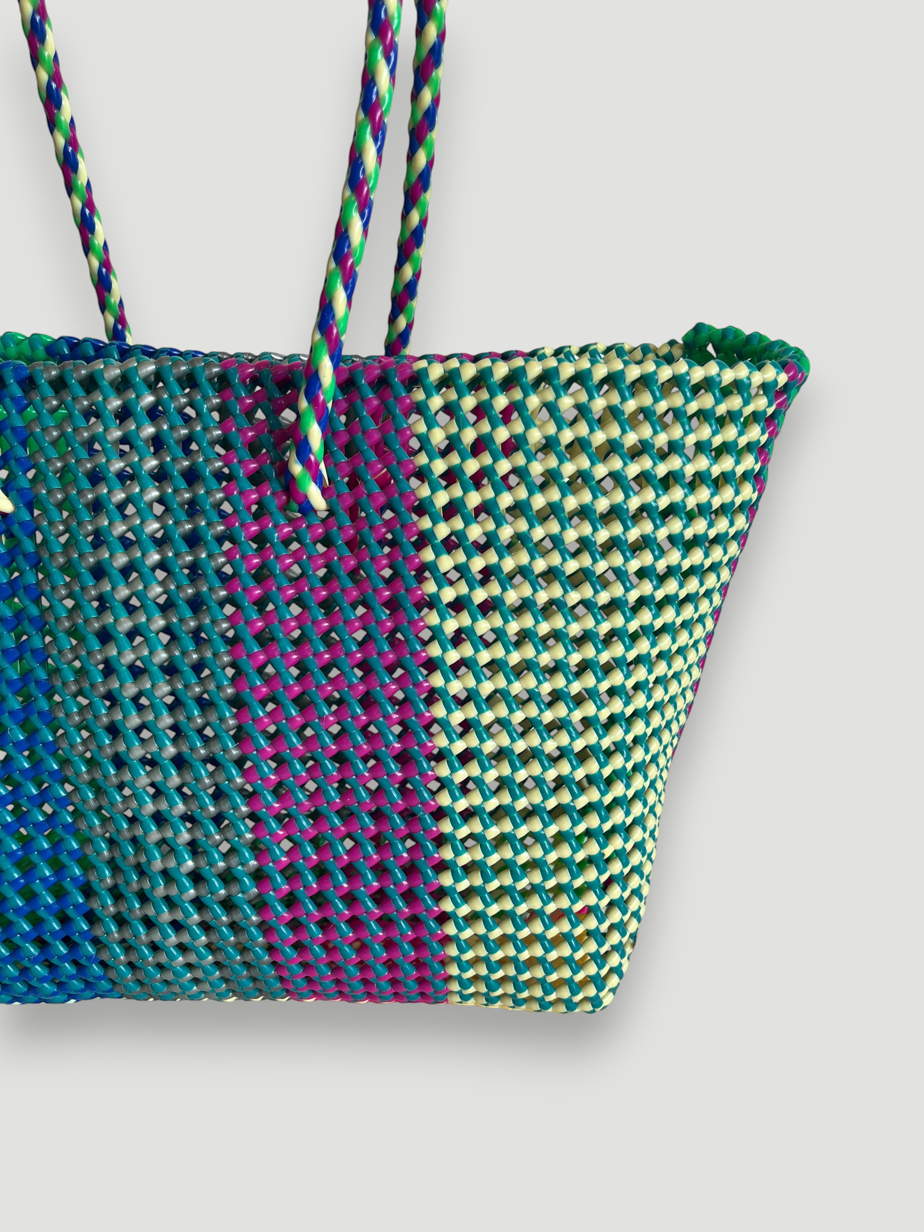 N°477L - SAC PANIER TRESSÉ MAIN - GRAND - multicolors