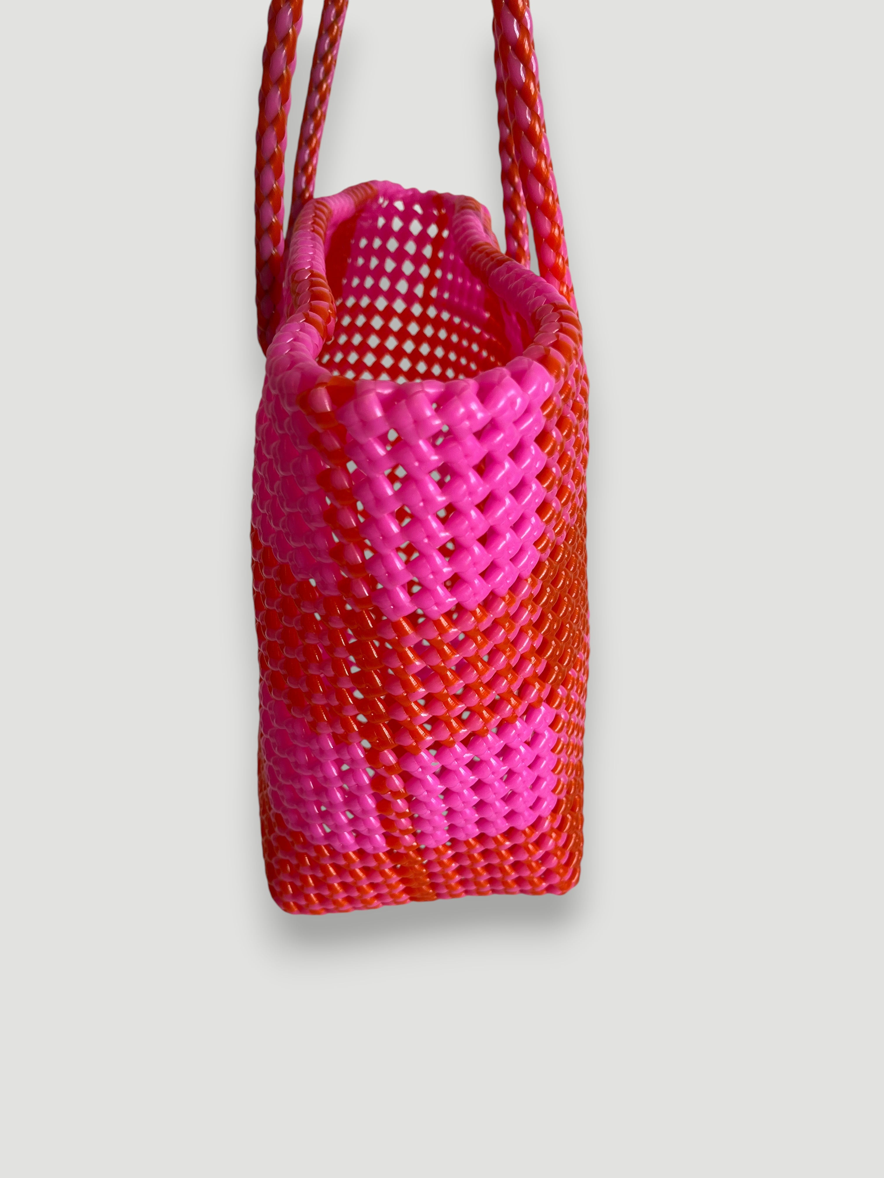 N°12M - SAC PANIER TRESSÉ MAIN - MOYEN - rose clair & rouge
