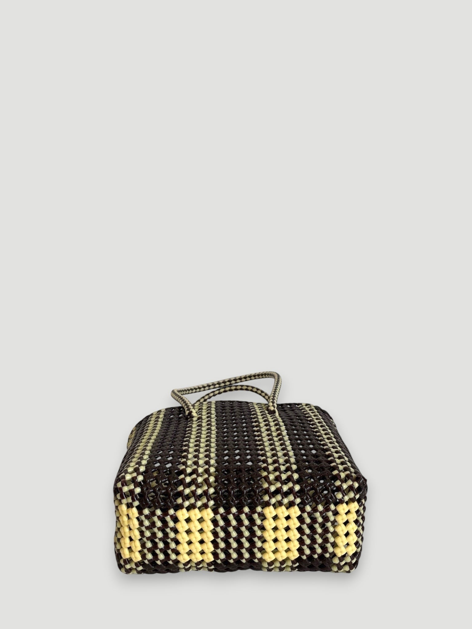 No. 181S - Hand-braided basket bag - small - brown & cream