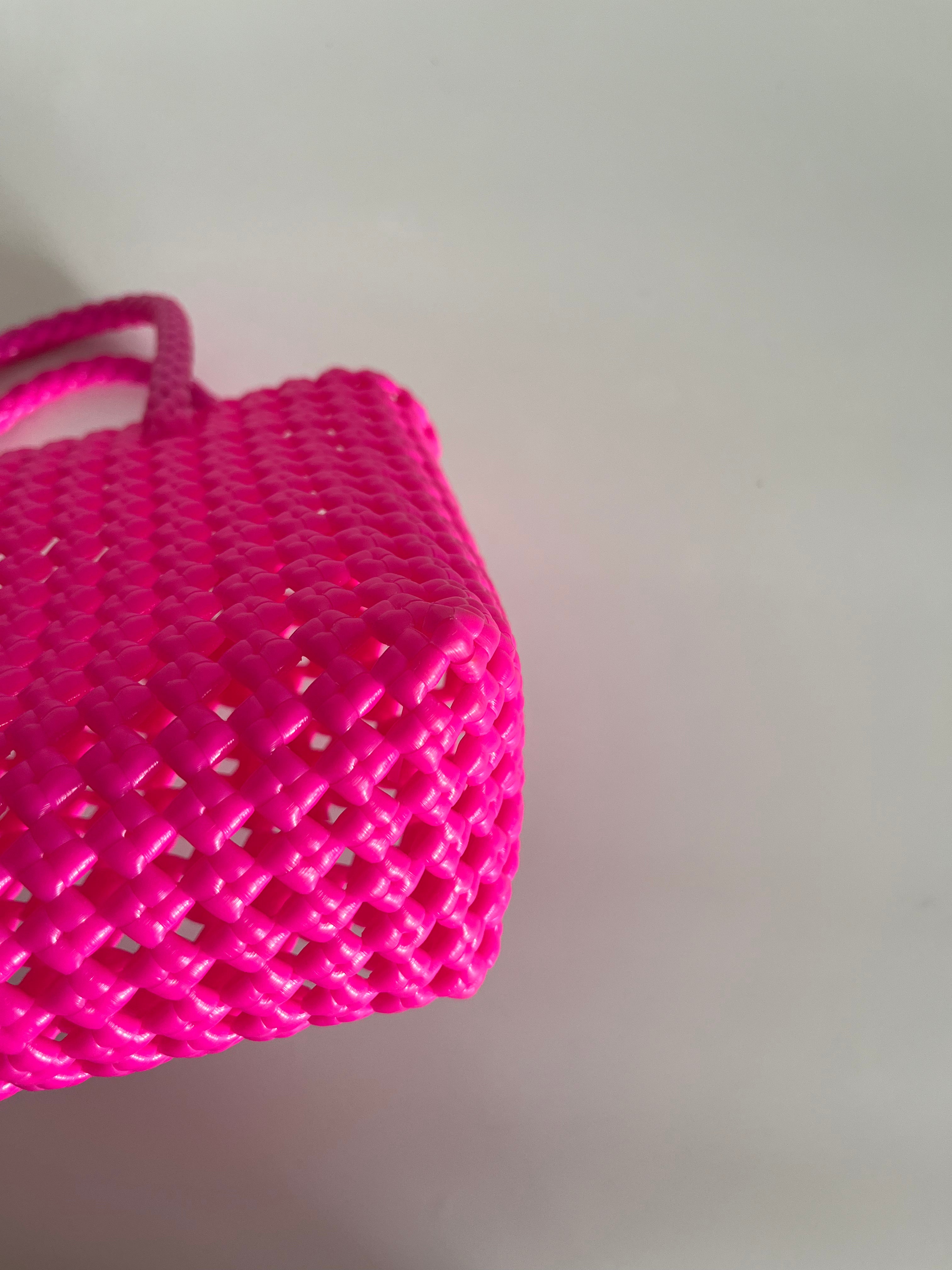 N°38XS - SAC PANIER IMPARFAIT - MINI - rose fluo