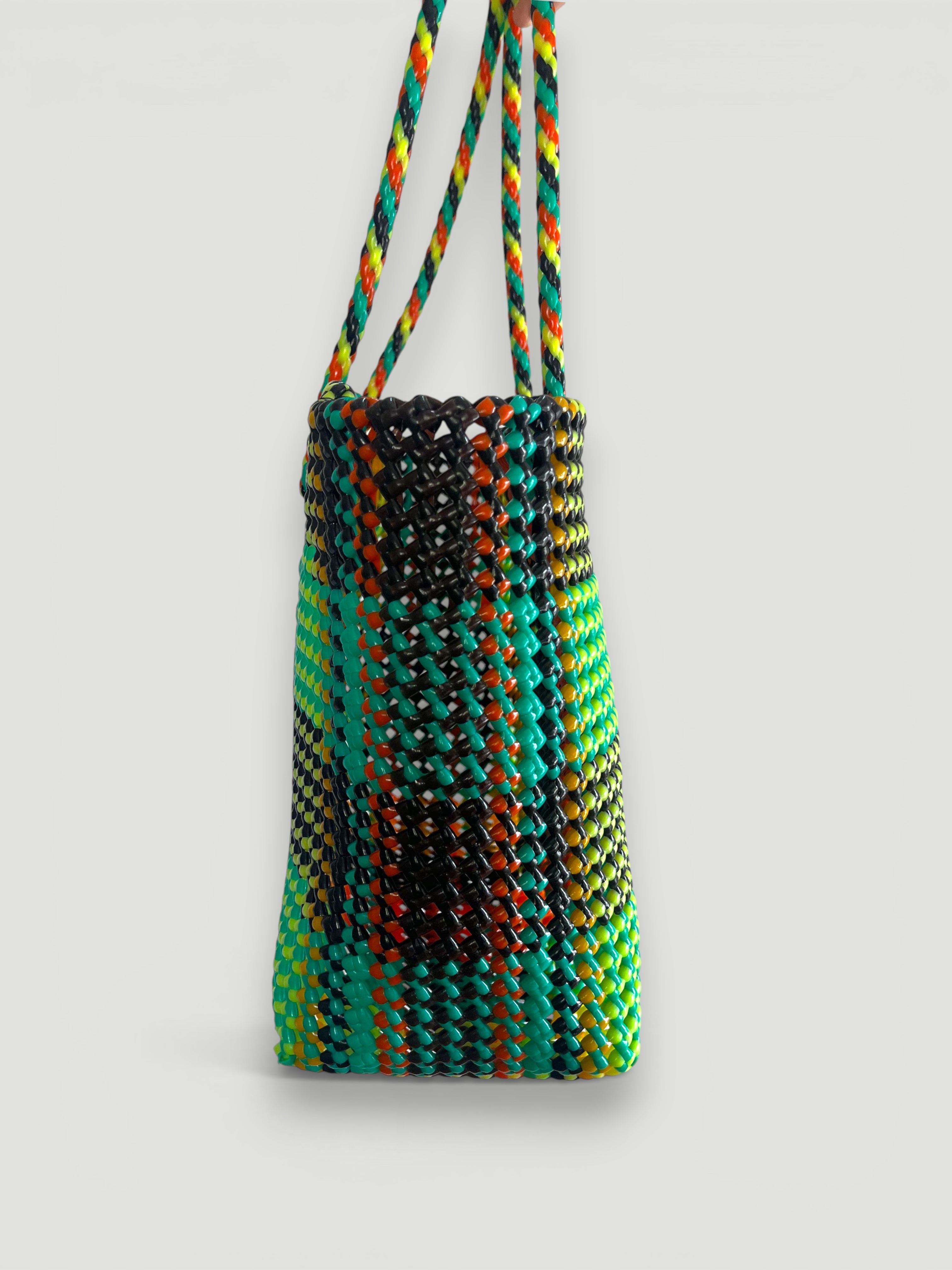 N°517L - SAC PANIER TRESSÉ MAIN - GRAND - multicolors