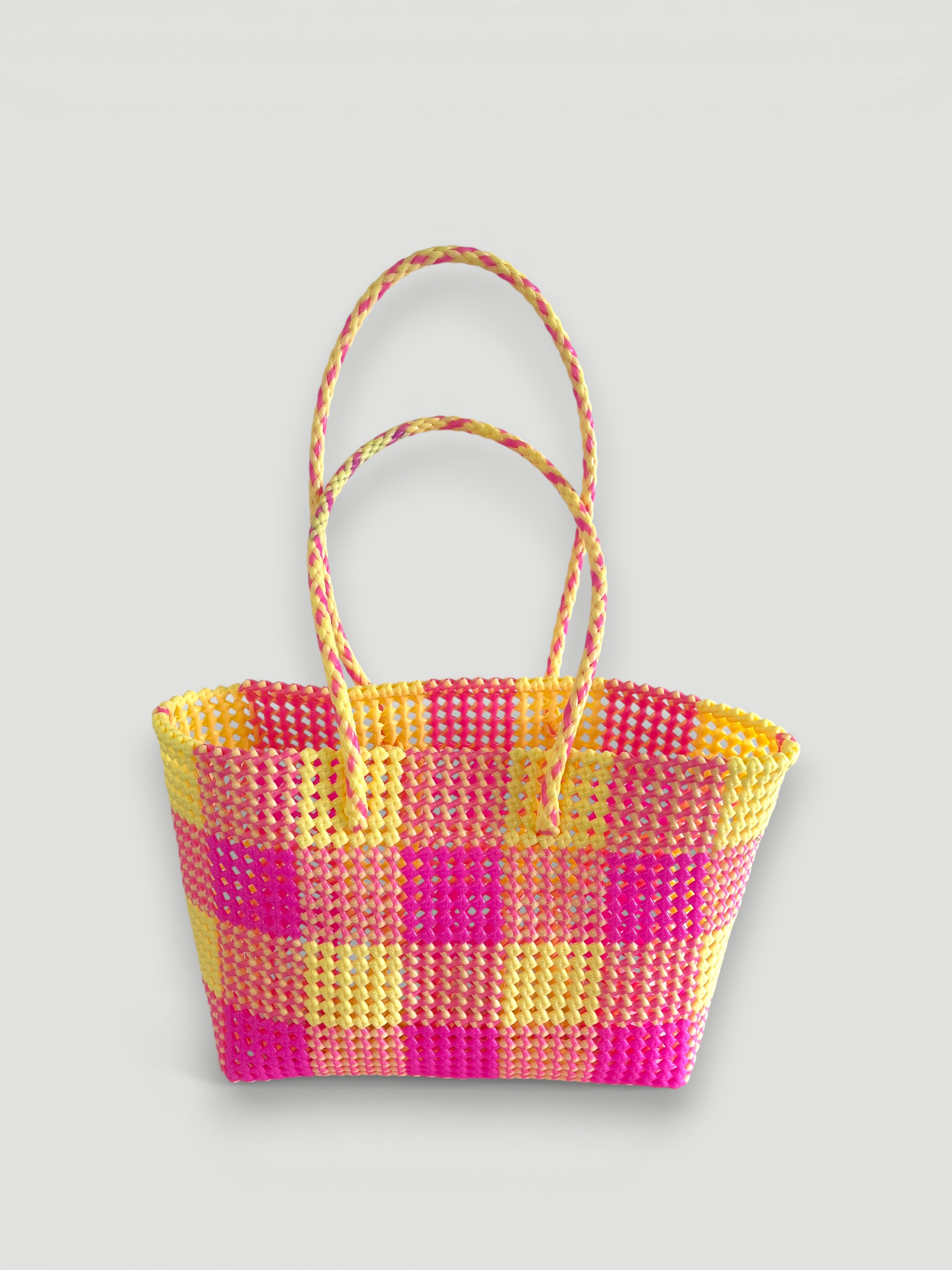 No. 27L - Hand-braided basket bag - large - cream & light pink