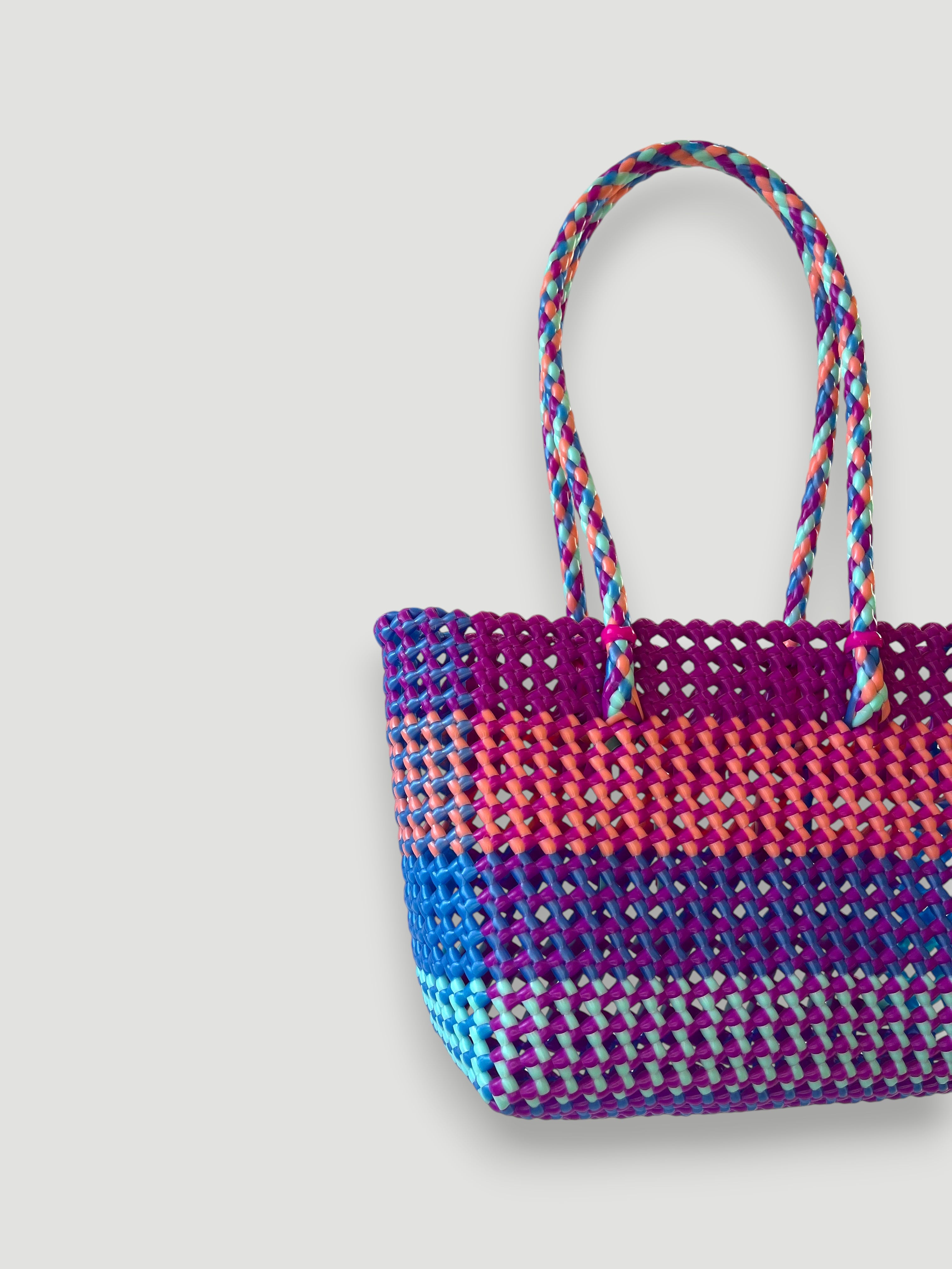 No. 523S - HAND-WOVEN BASKET BAG - SMALL - multicolored