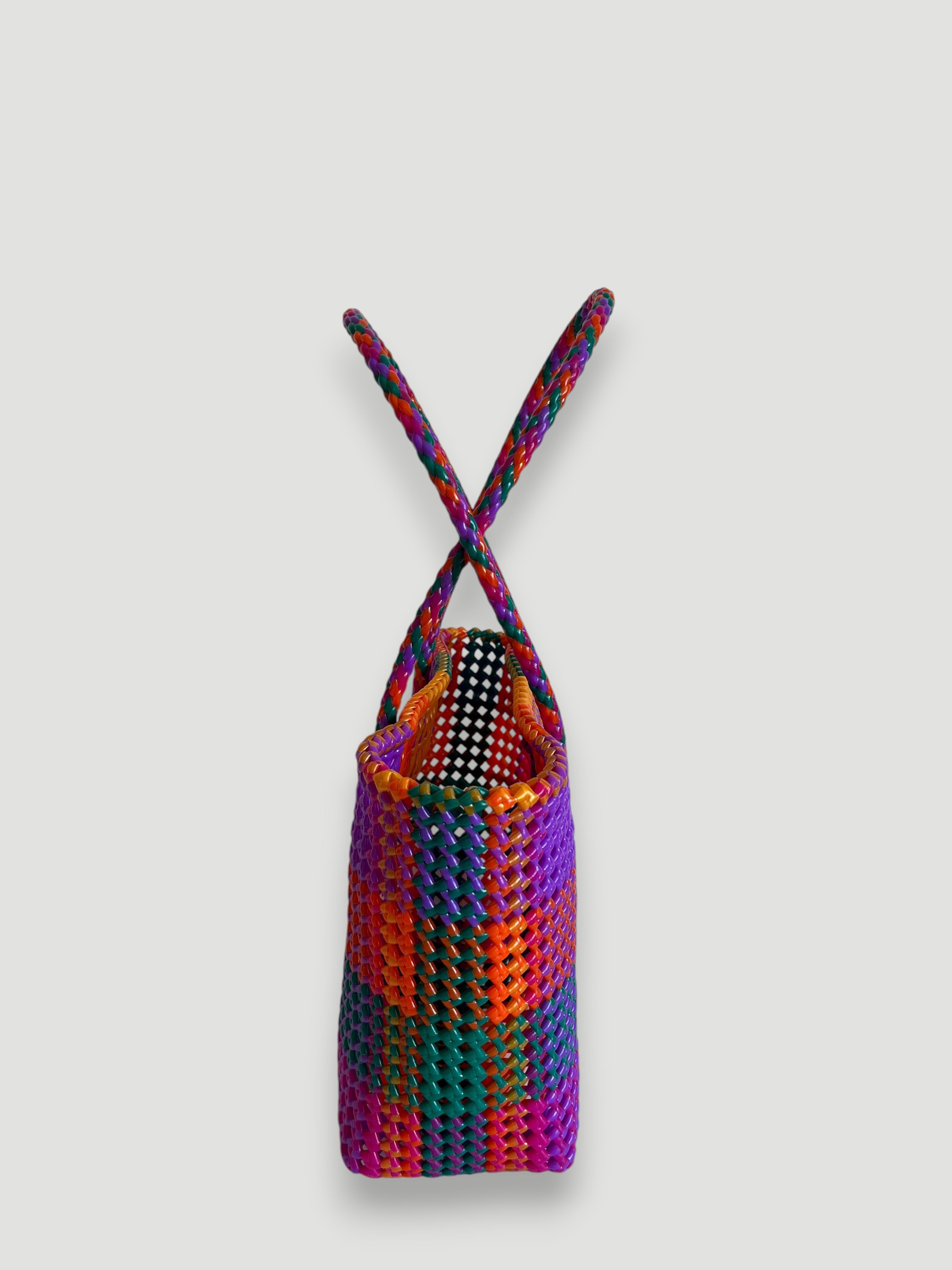 N°390M - SAC PANIER TRESSÉ MAIN - MOYEN - multicolors
