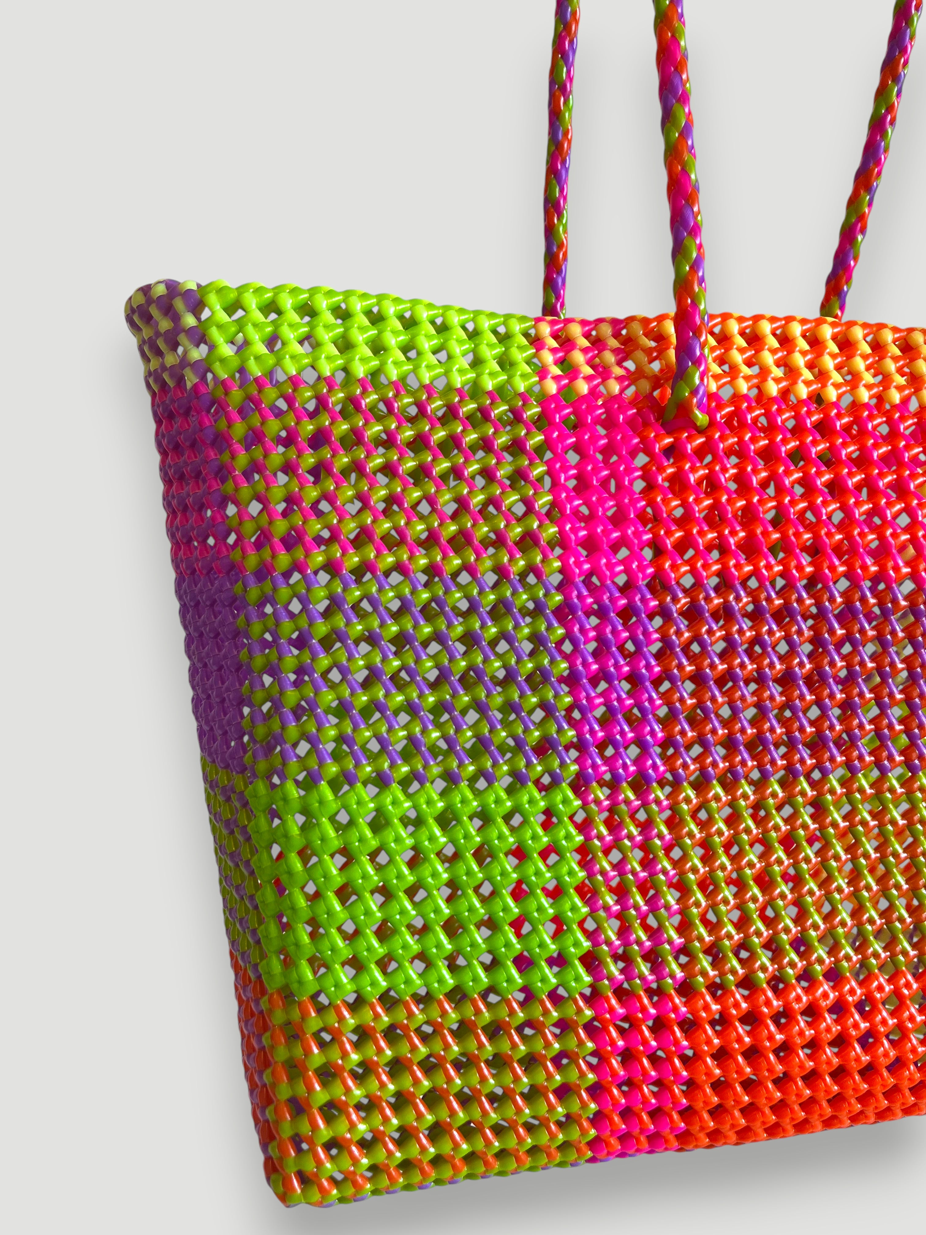 N°413XL - SAC PANIER TRESSÉ MAIN - MAXI - multicolors