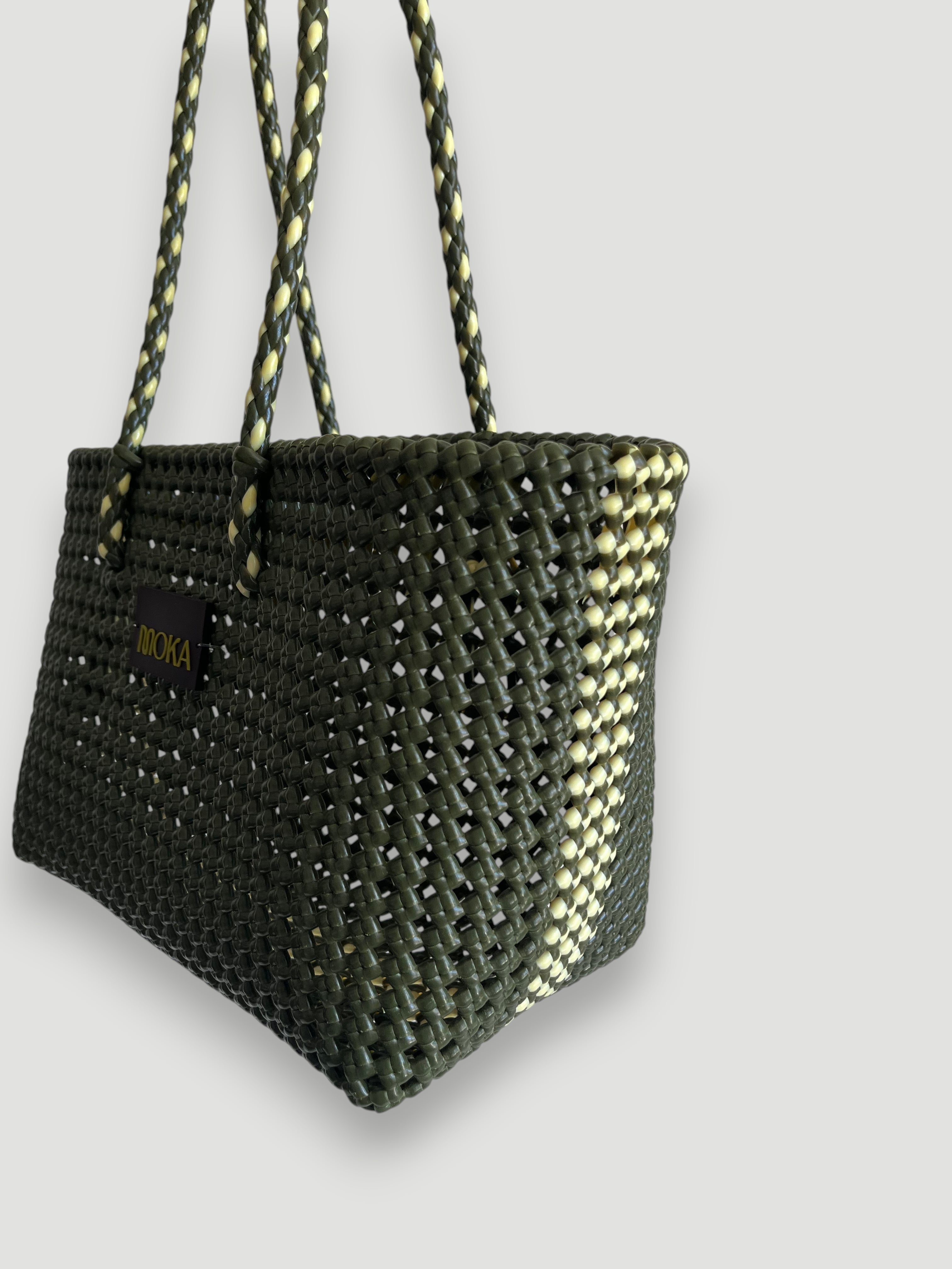 N°45M bis - SAC PANIER TRESSÉ MAIN - MOYEN - kaki & crème