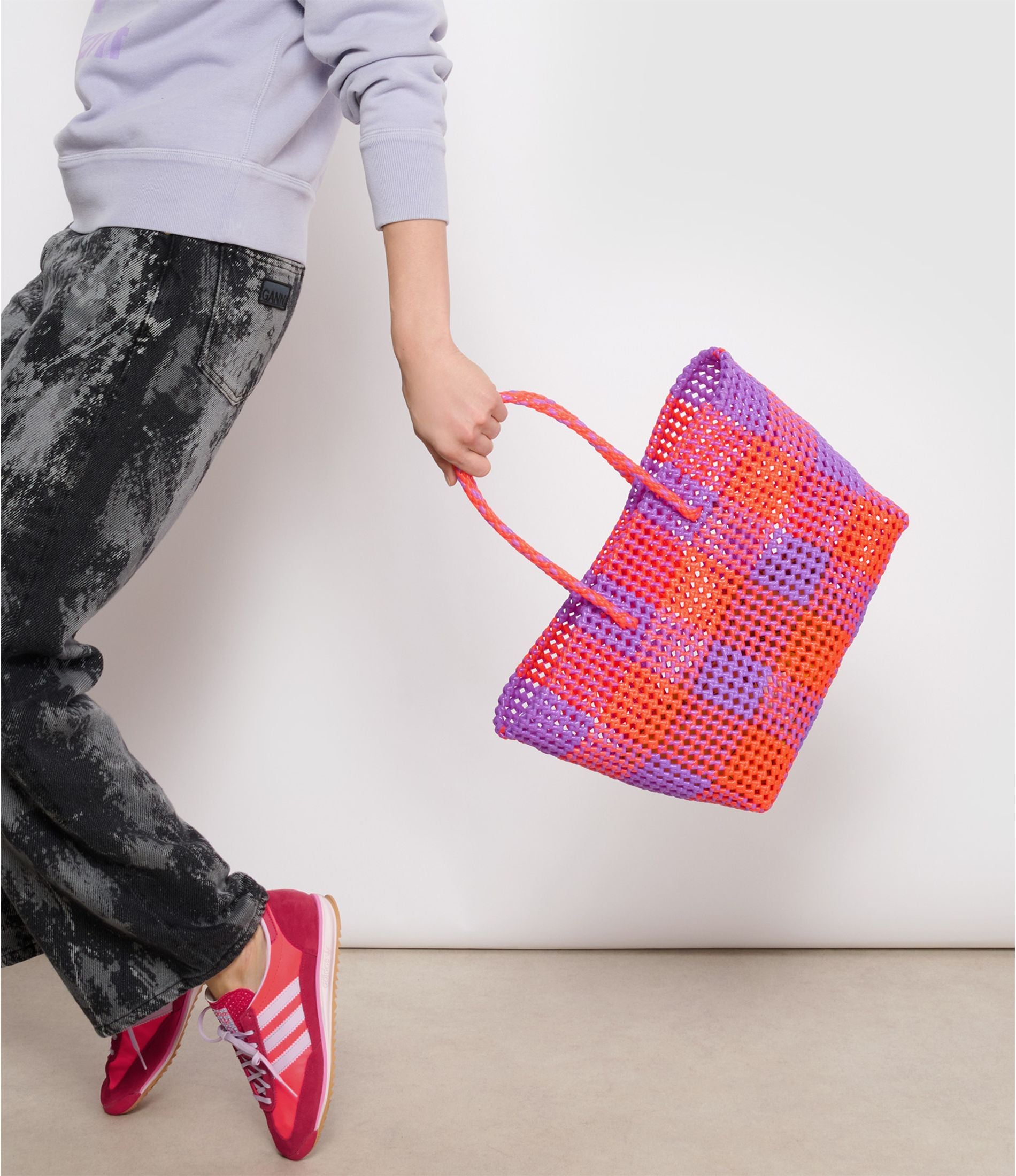 No. 8L - Hand-braided basket bag - large - light red & purple