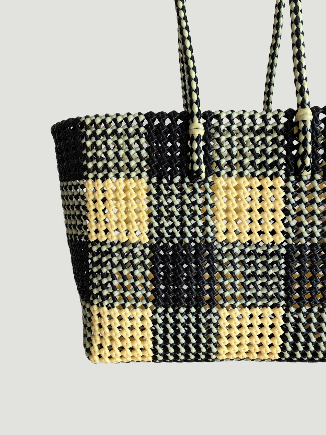 No. 35L - Hand-woven basket bag - large - black &amp; cream