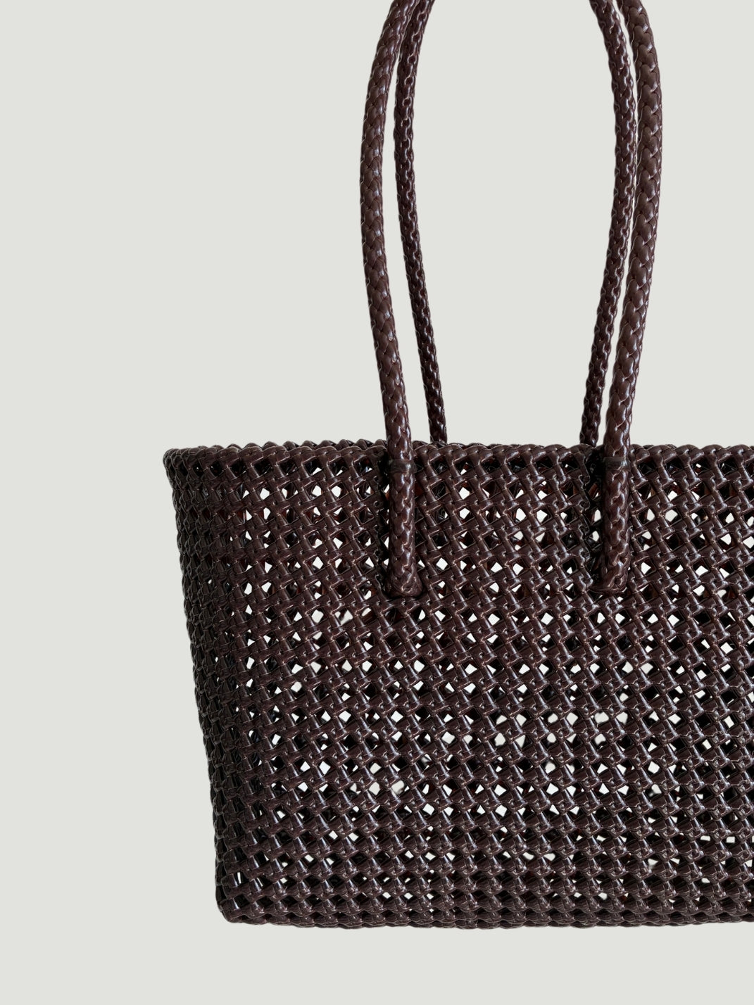 N°266M - SAC PANIER TRESSÉ MAIN - MOYEN - marron