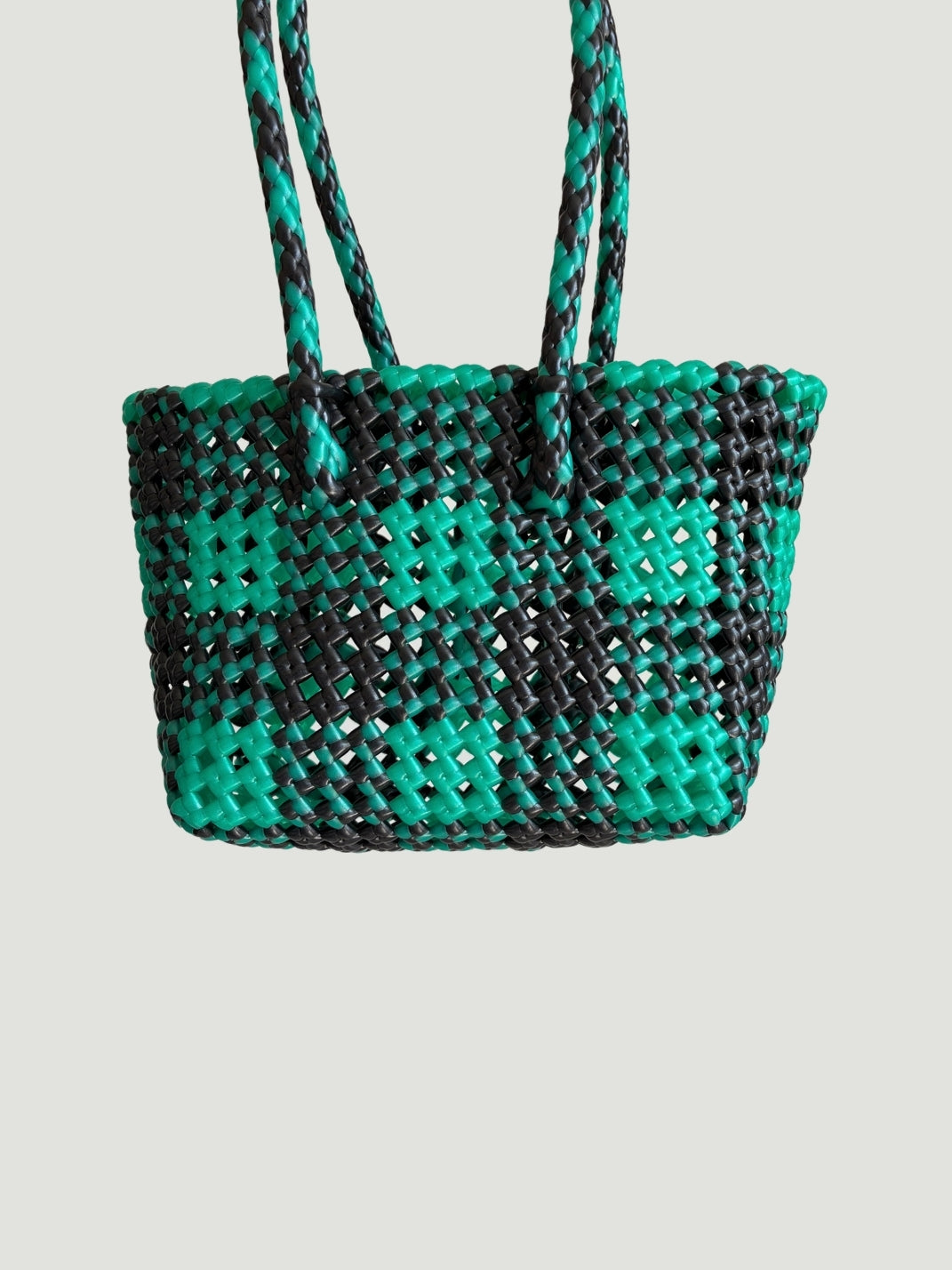 N°551XS - HAND-WOVEN BASKET BAG - MINI - iridescent black & iridescent turquoise