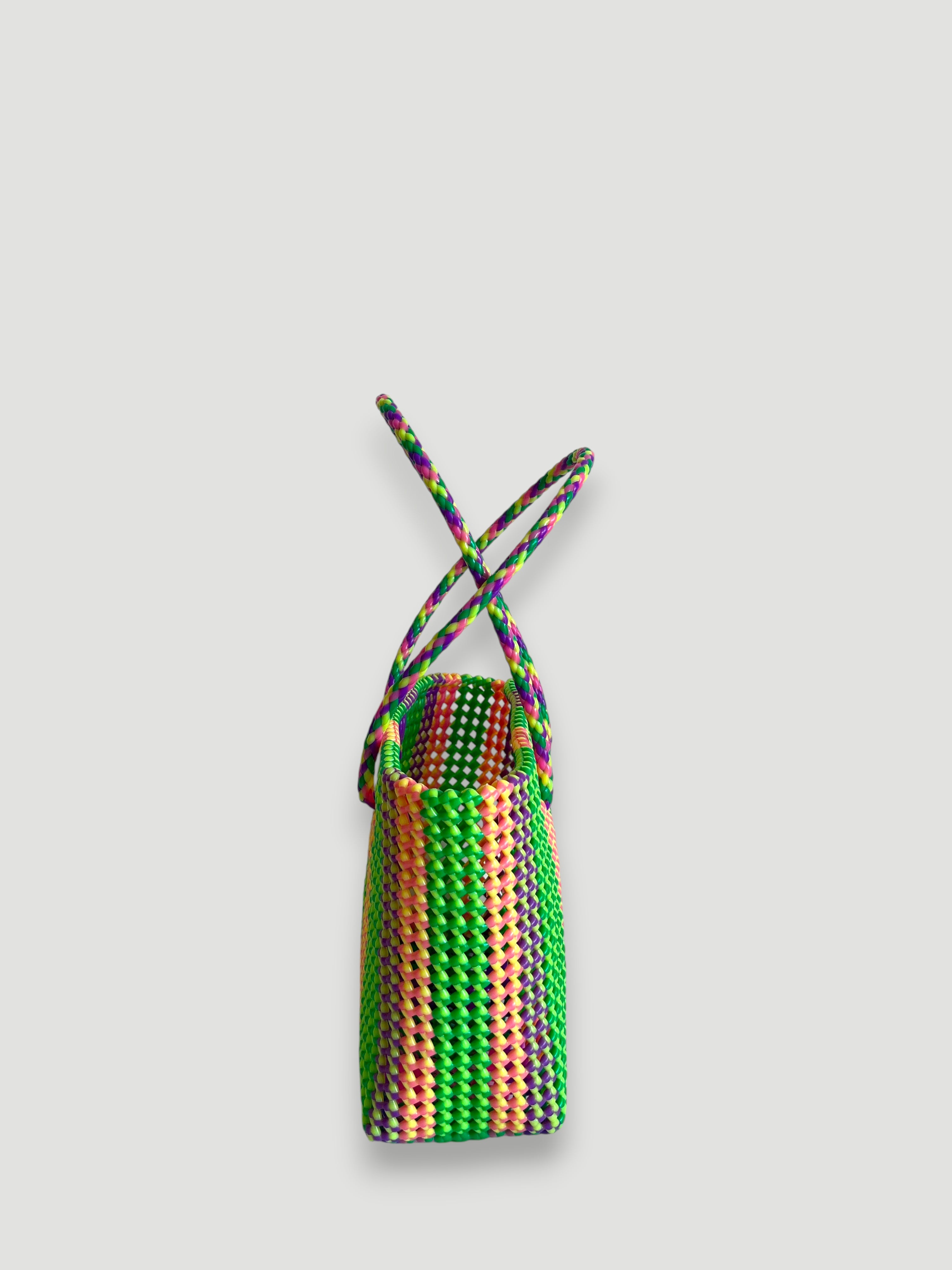 N°446M - SAC PANIER TRESSÉ MAIN - MOYEN - multicolors