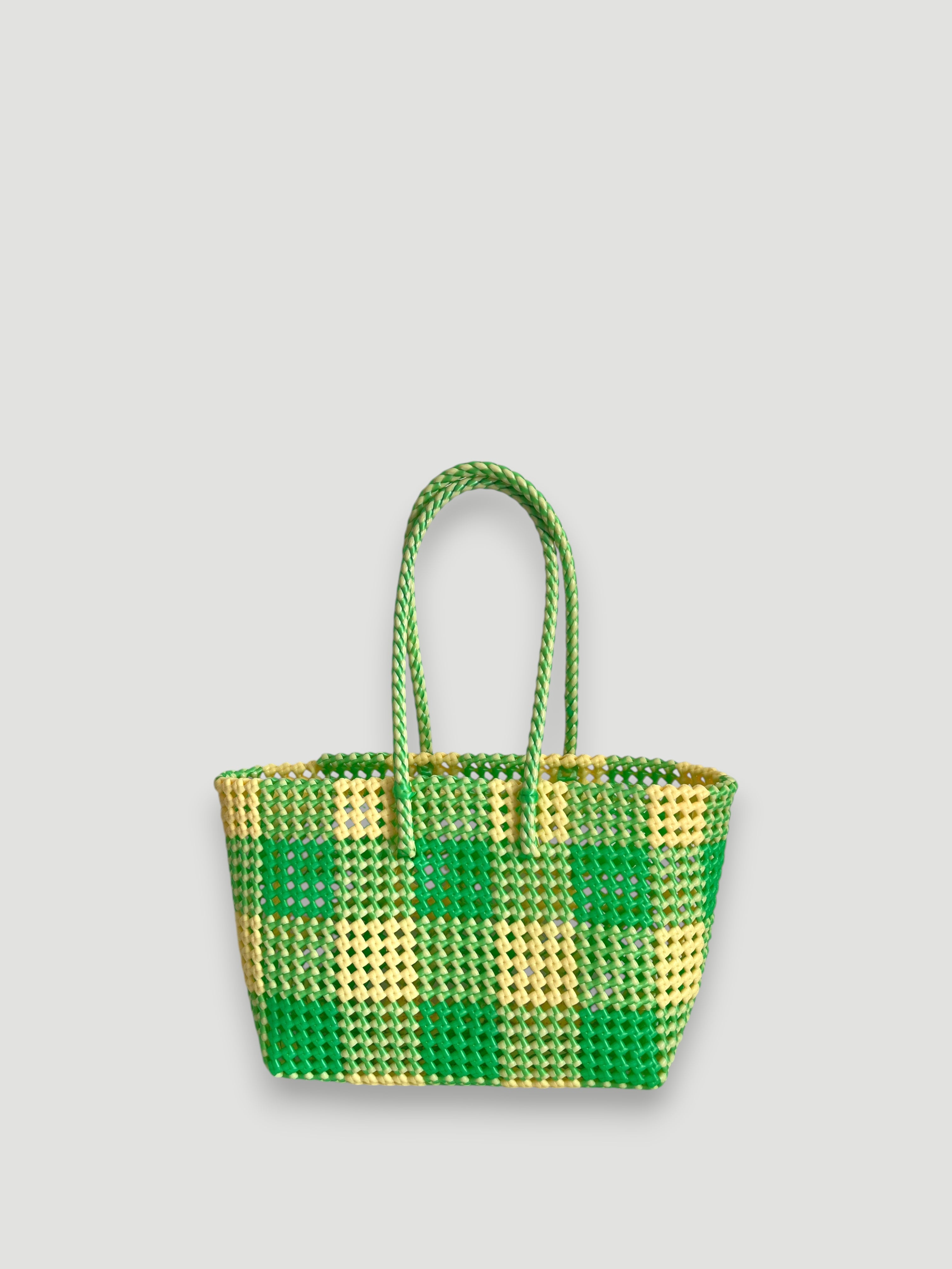 N°548M - SAC PANIER TRESSÉ MAIN - MOYEN - vert irisé & crème