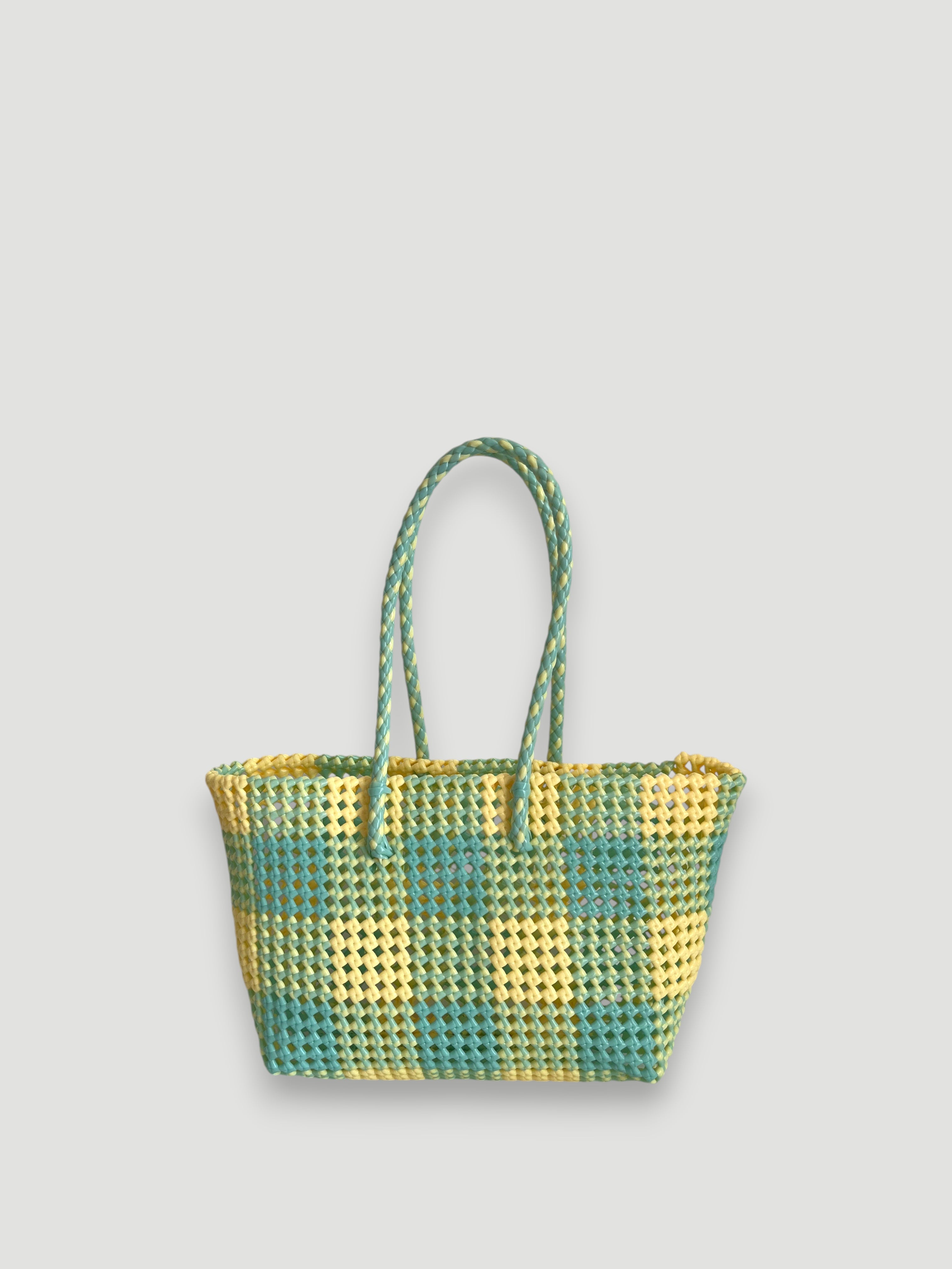 N°546M - SAC PANIER TRESSÉ MAIN - MOYEN - bleu pastel & crème