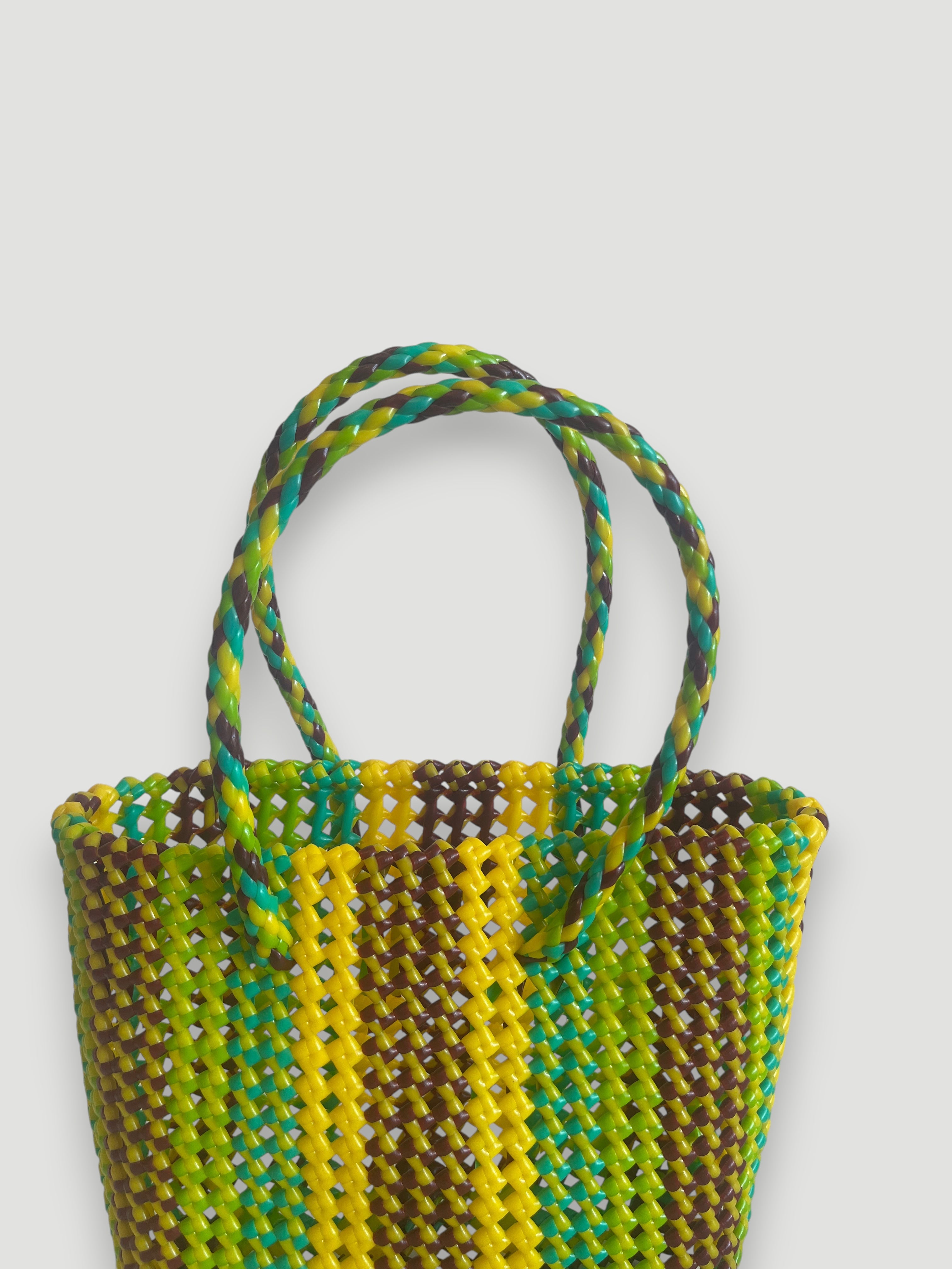 N°245S - SAC PANIER TRESSÉ MAIN - PETIT - multicolors