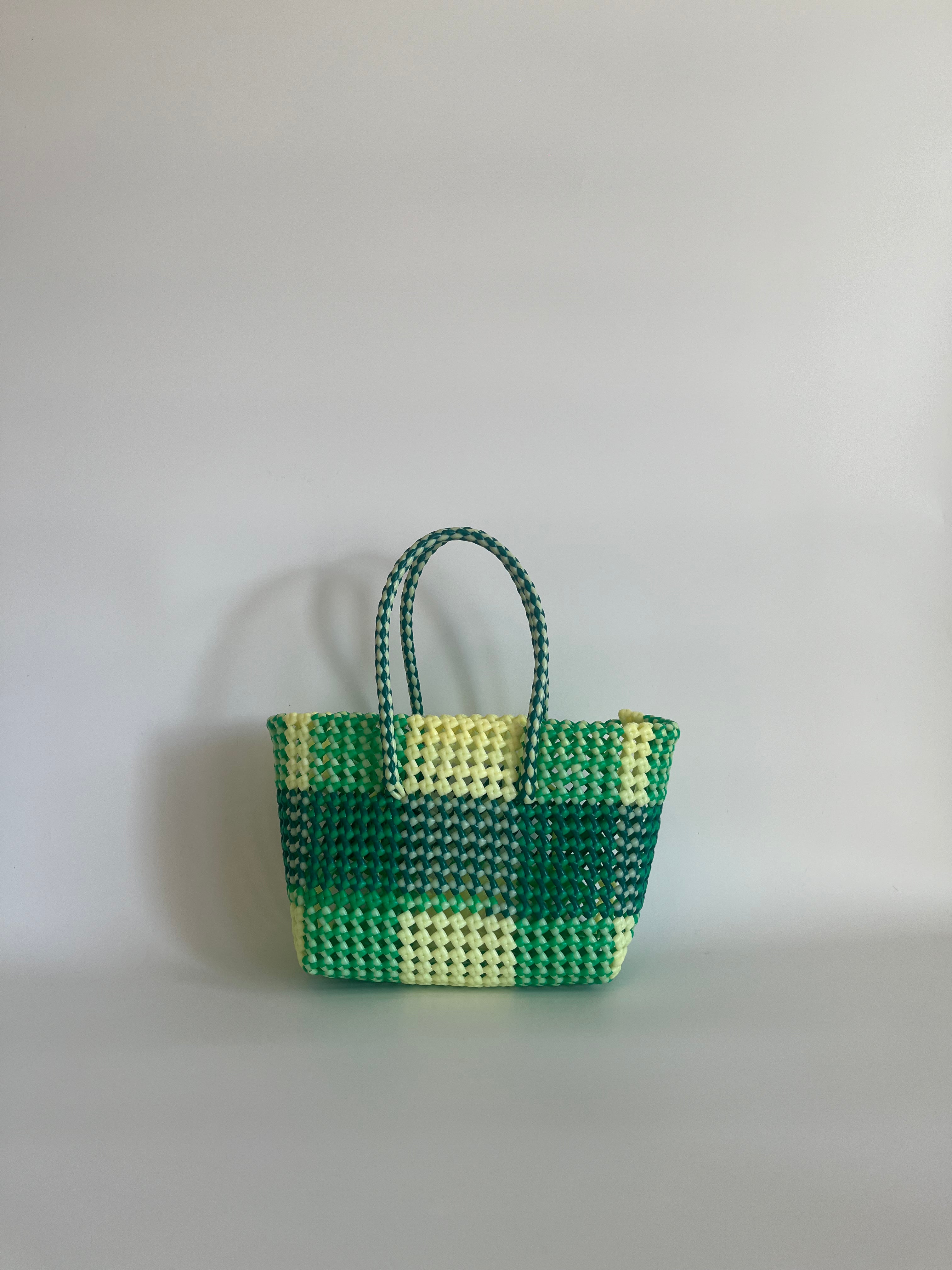 N°246S - SAC PANIER TRESSÉ MAIN - PETIT - multicolors