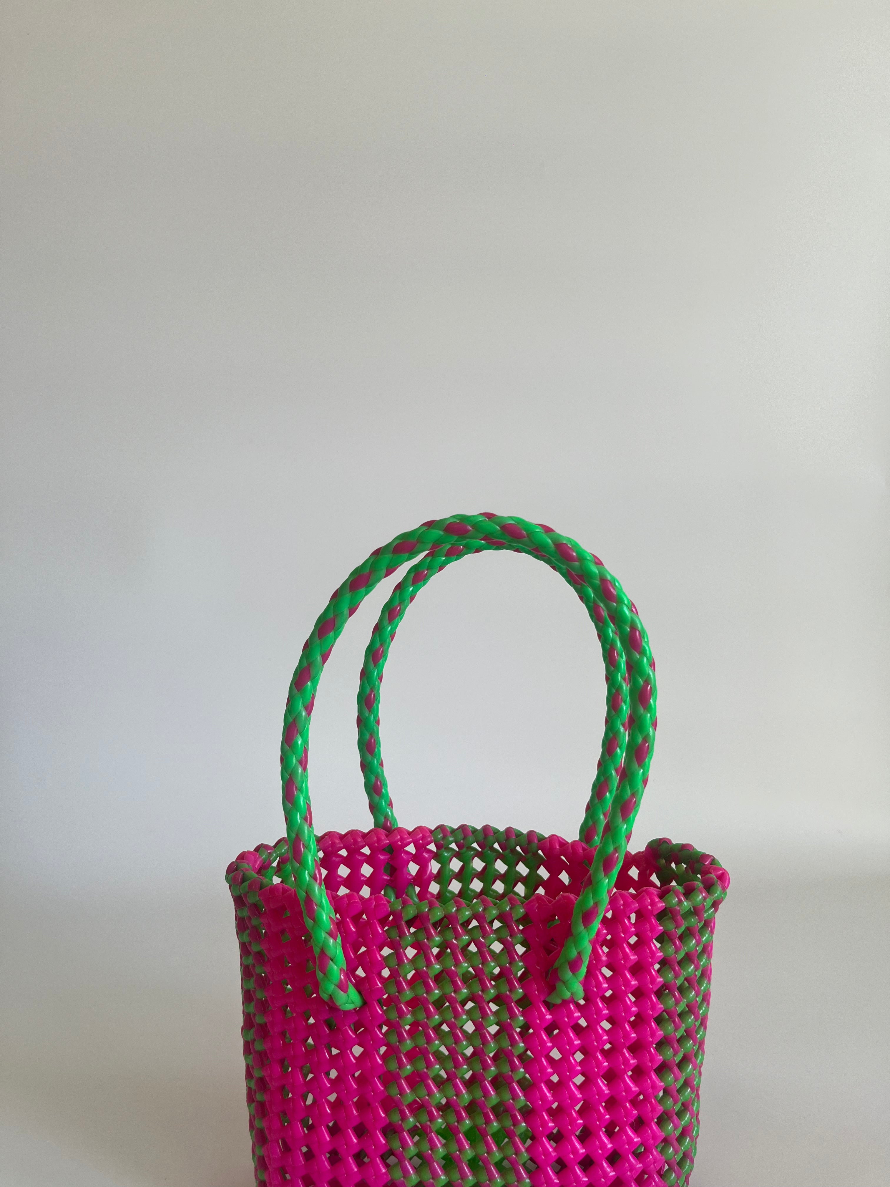 N°20XS bis - SAC PANIER TRESSÉ MAIN - MINI - rose fluo & vert fluo
