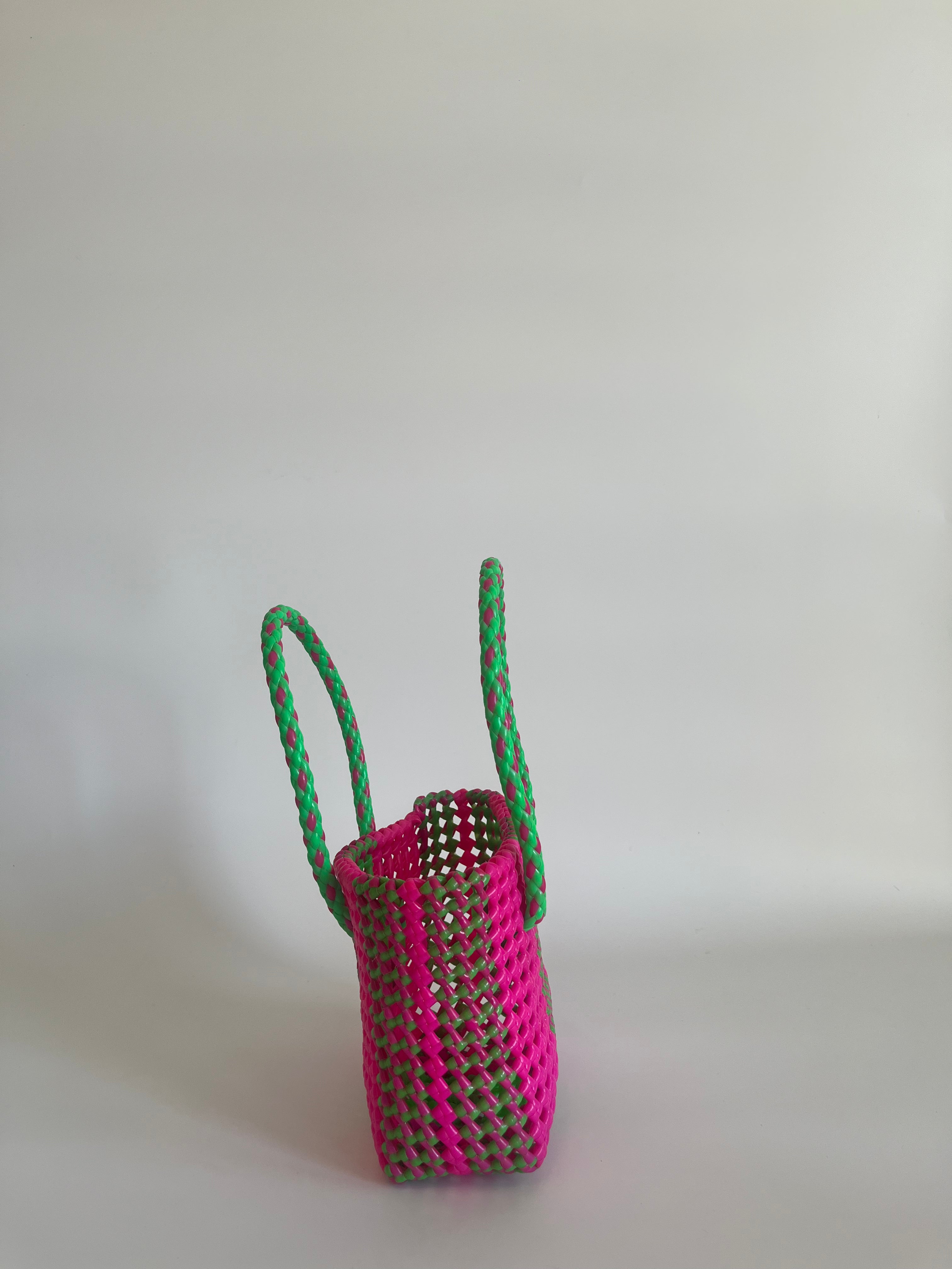 N°20XS bis - SAC PANIER TRESSÉ MAIN - MINI - rose fluo & vert fluo