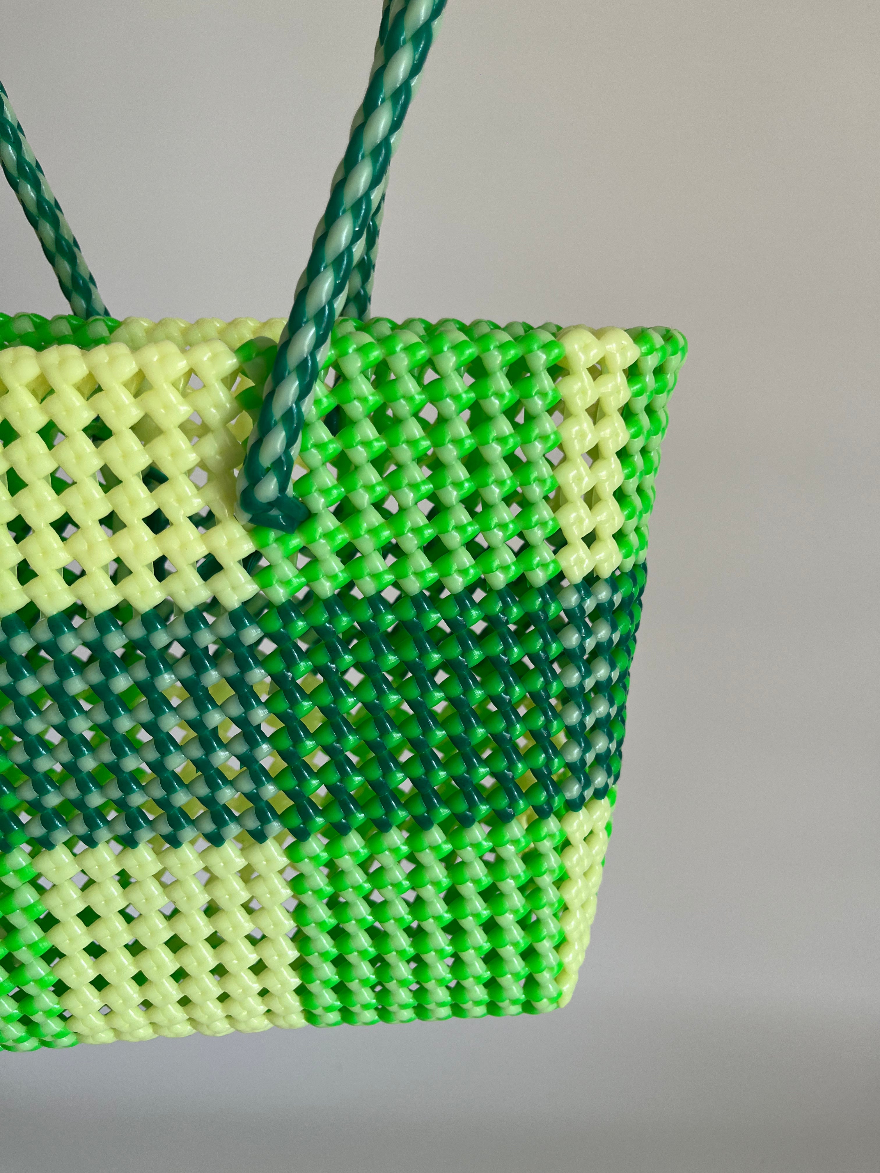 N°246S - SAC PANIER TRESSÉ MAIN - PETIT - multicolors