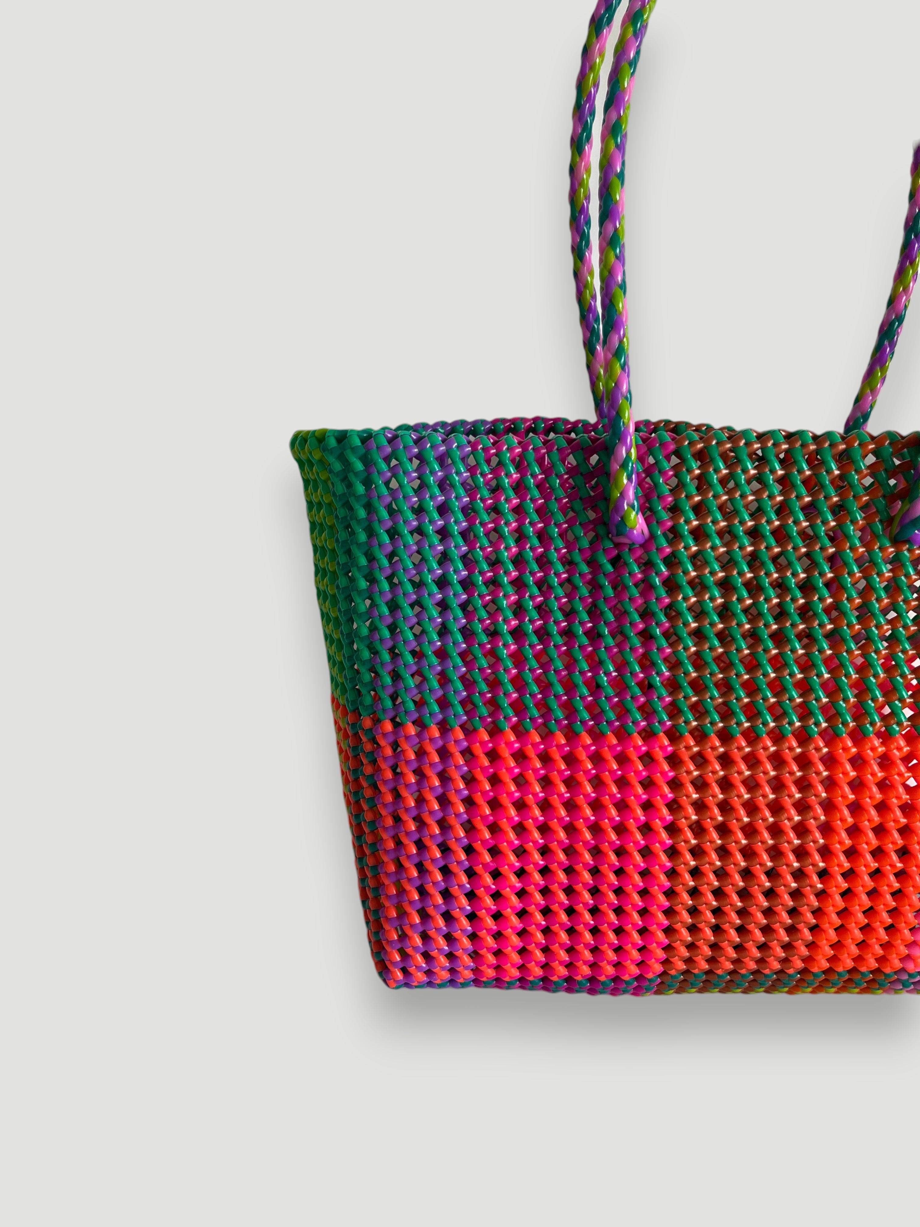 N°480L - SAC PANIER TRESSÉ MAIN - GRAND - multicolors