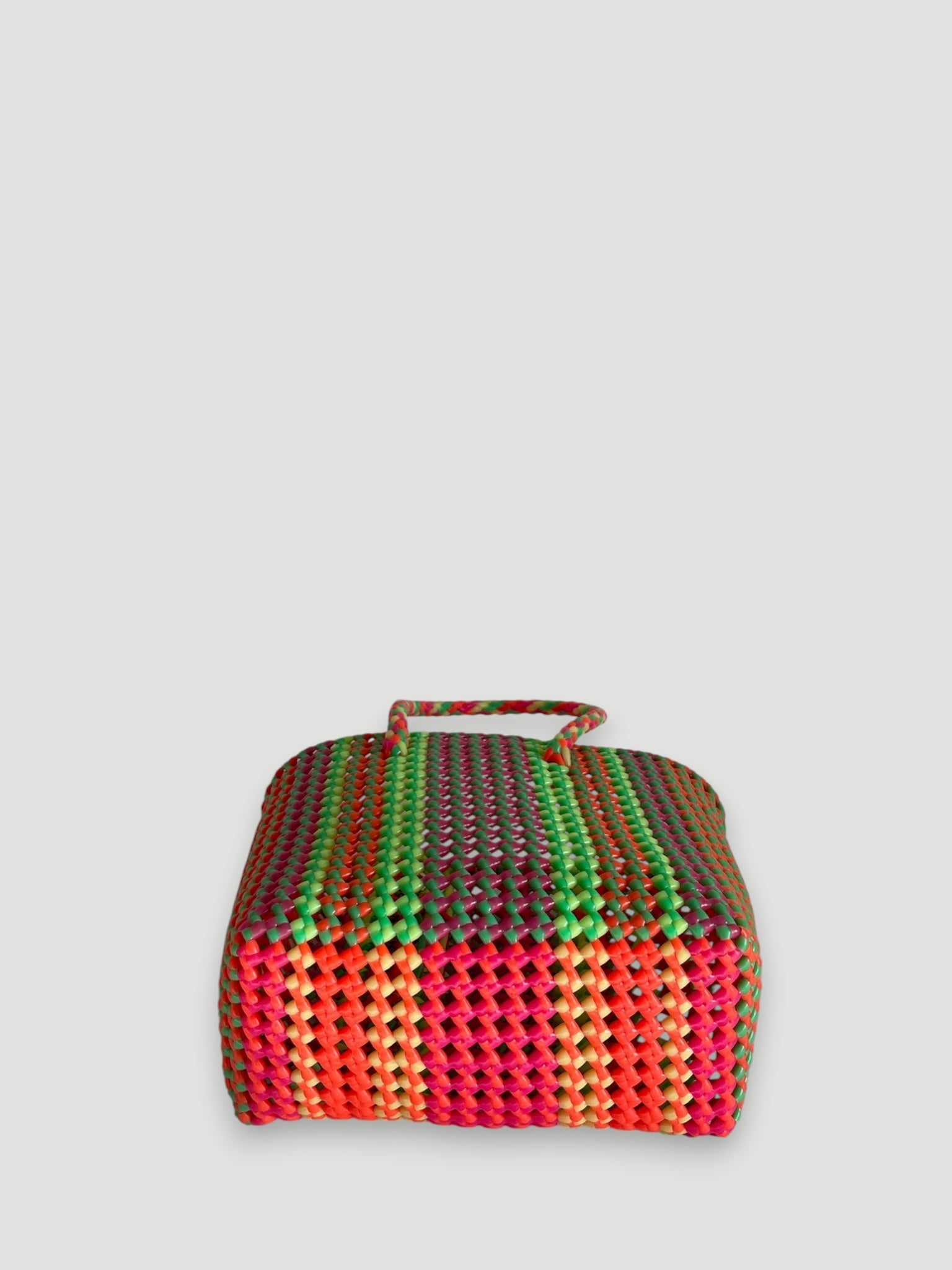N°248S - SAC PANIER TRESSÉ MAIN - PETIT - multicolors