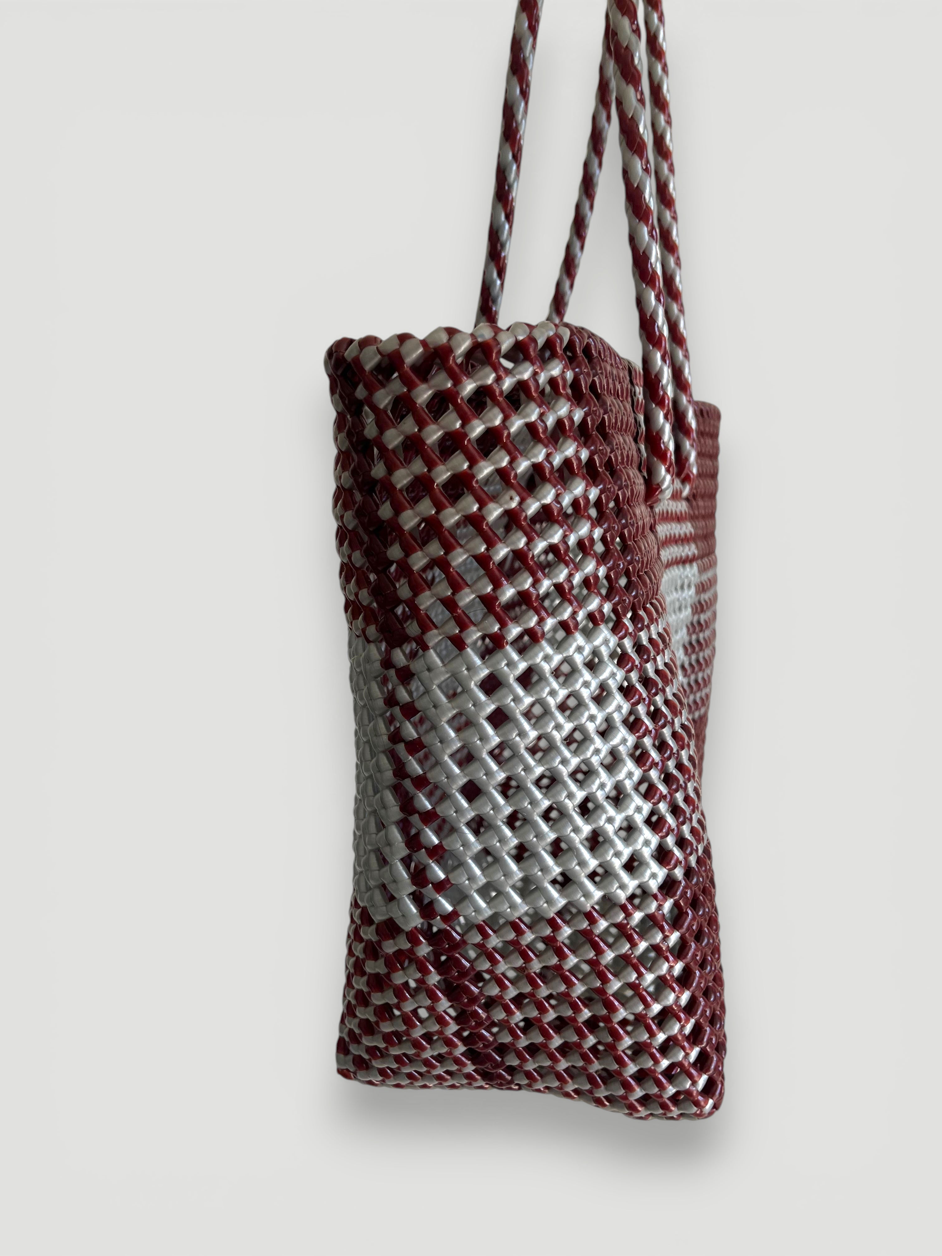 N°498L - SAC PANIER TRESSÉ MAIN - GRAND - bordeaux & argenté
