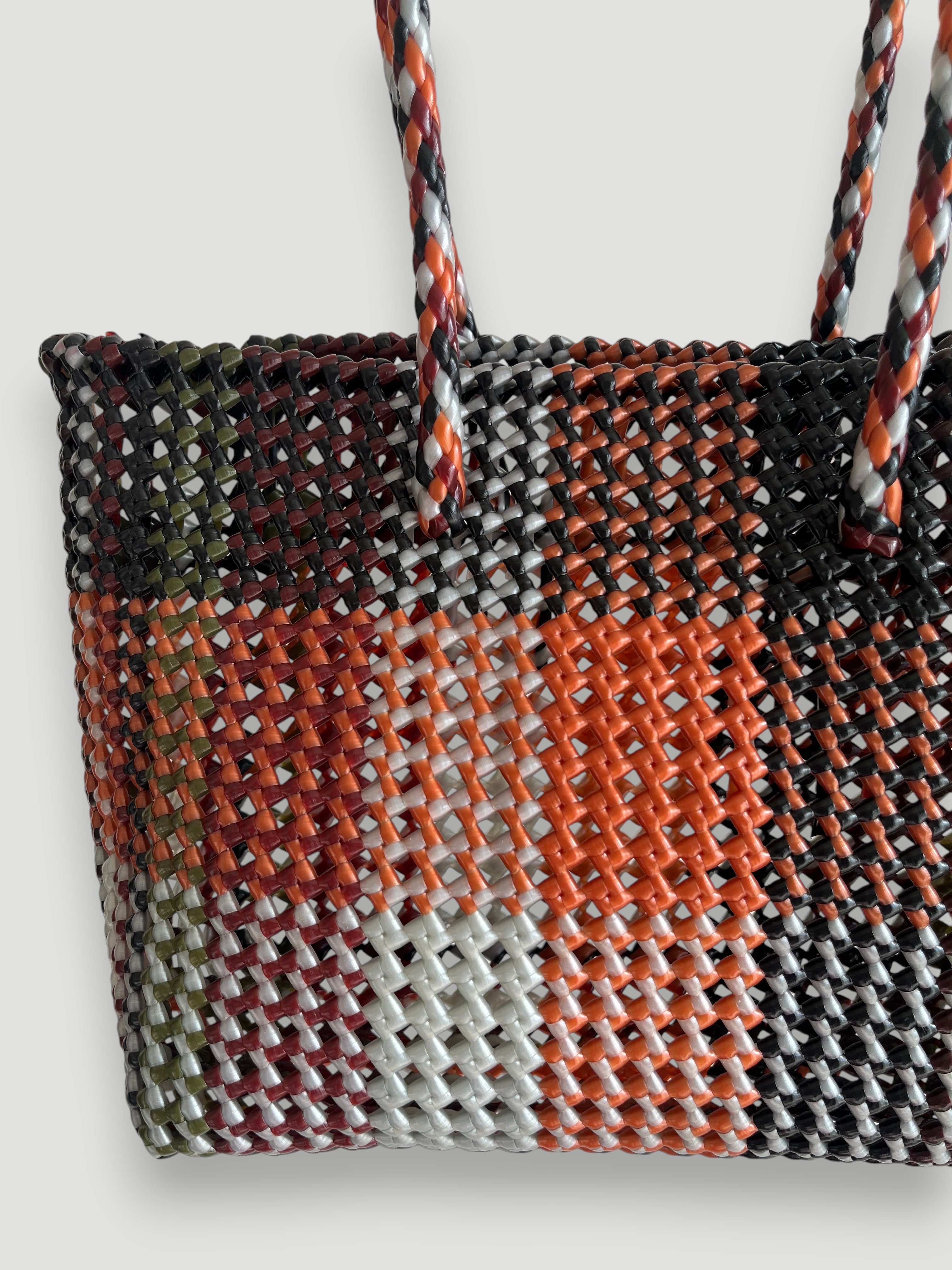 N°513M - SAC PANIER TRESSÉ MAIN - MOYEN - multicolors