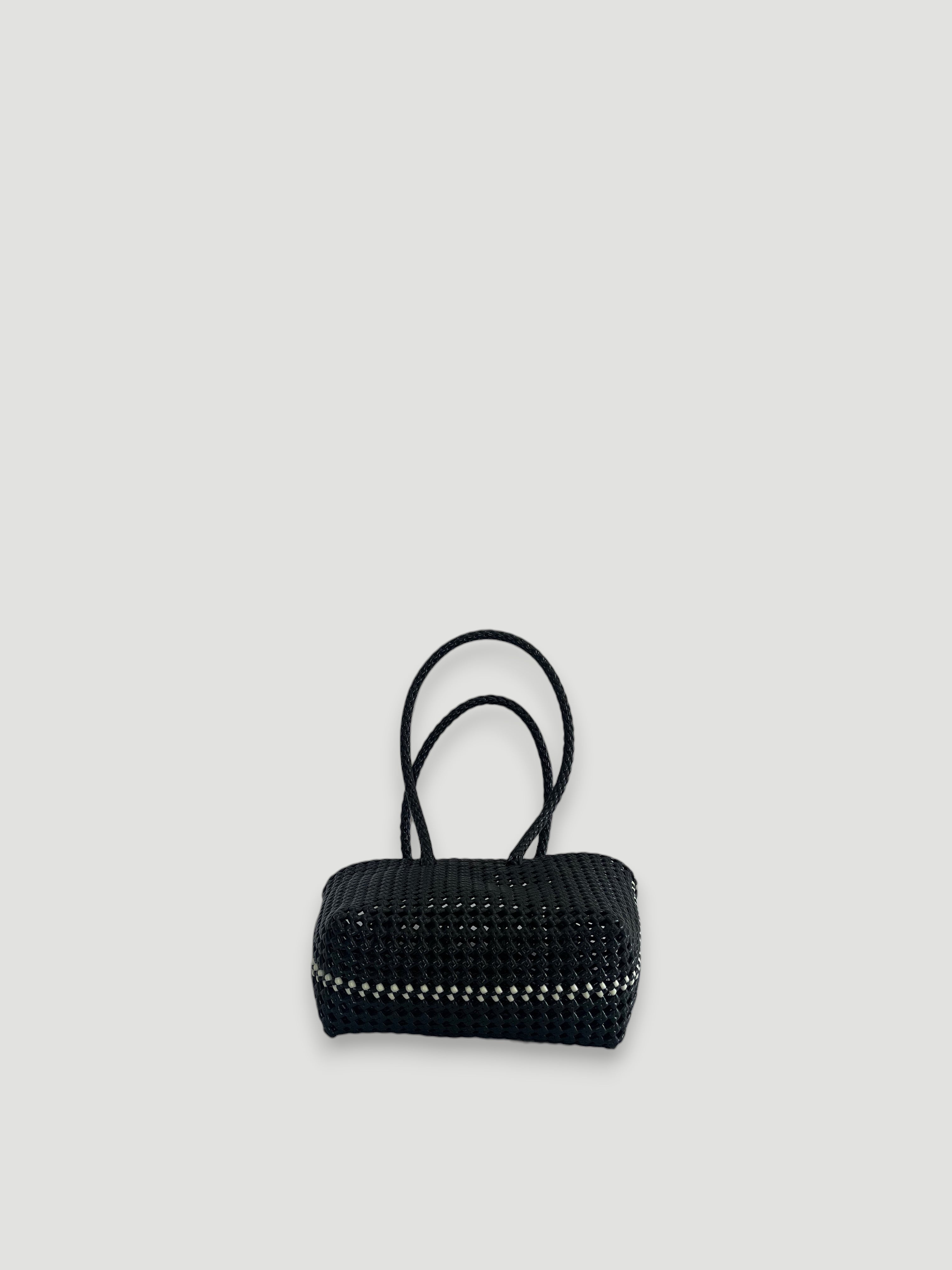 No. 47S bis - HANDWOVEN BASKET BAG - SMALL - black & cream