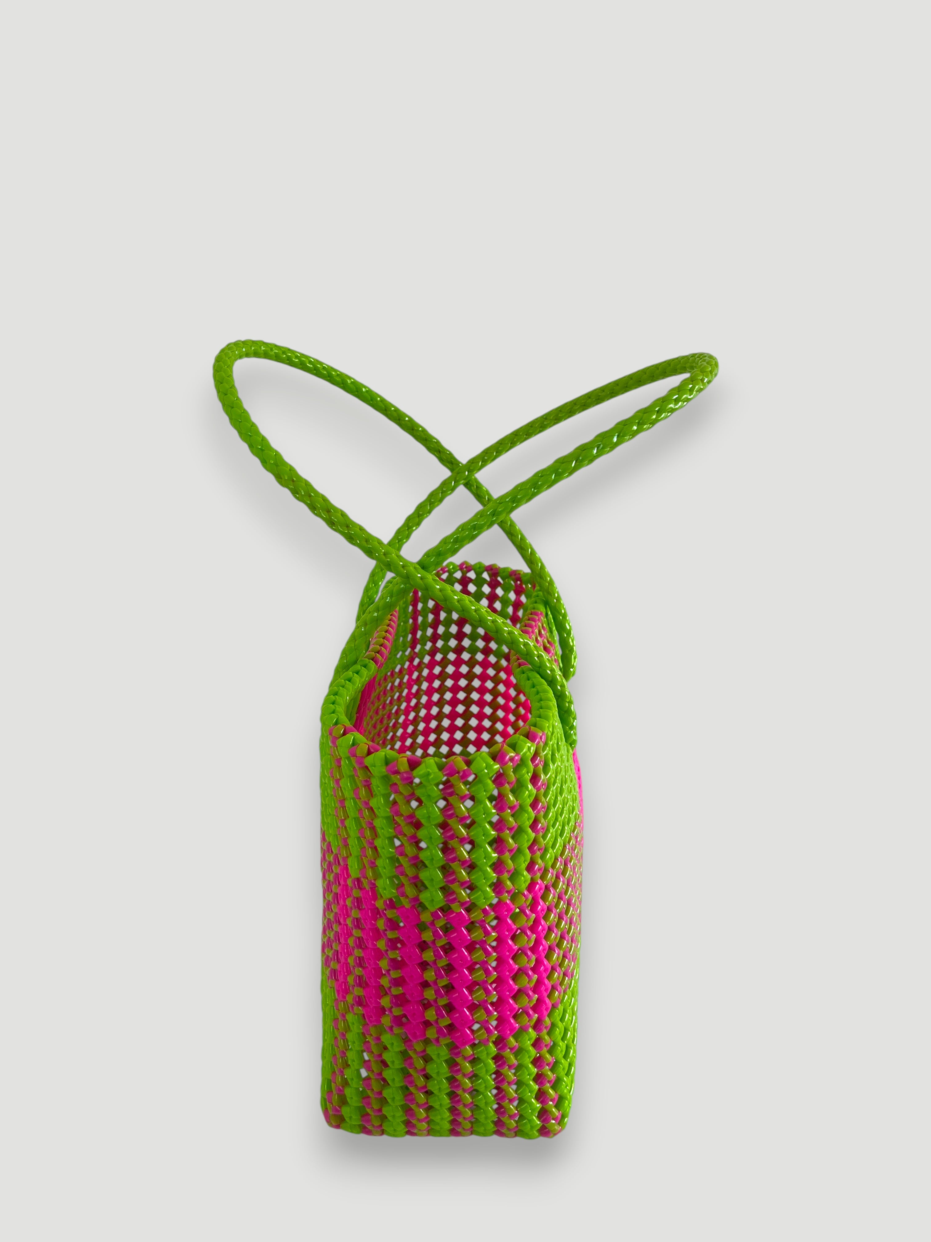 No. 118M - Hand-braided basket bag - medium - light green &amp; neon pink