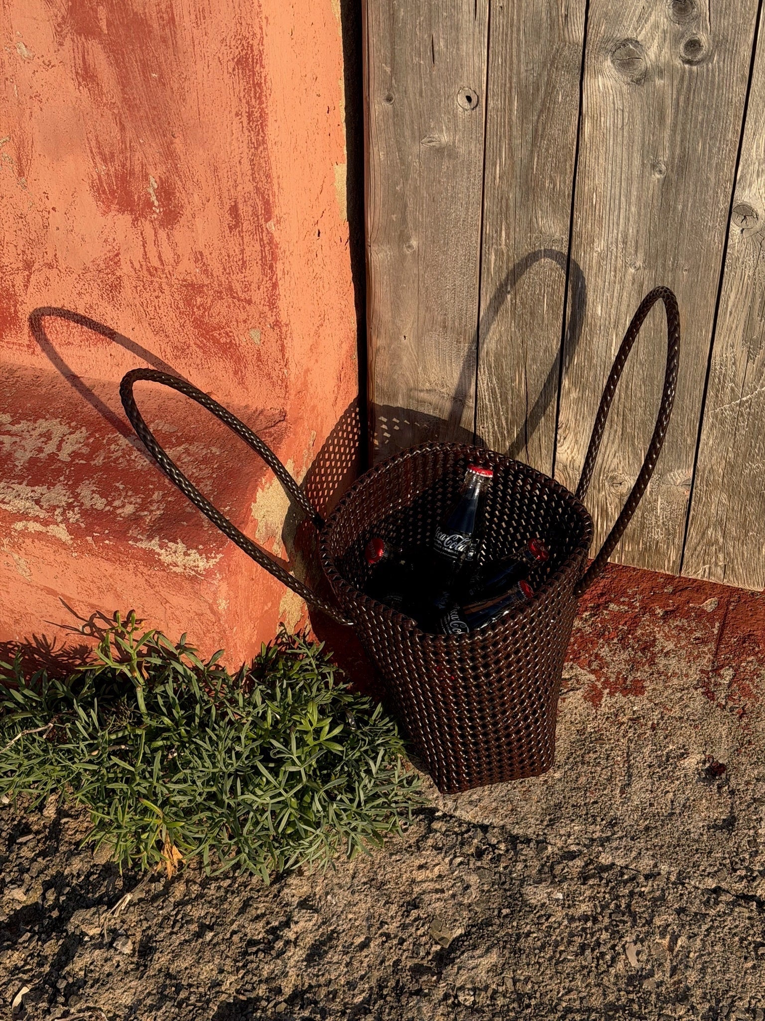 No. 266M - Hand-woven basket bag - medium - brown