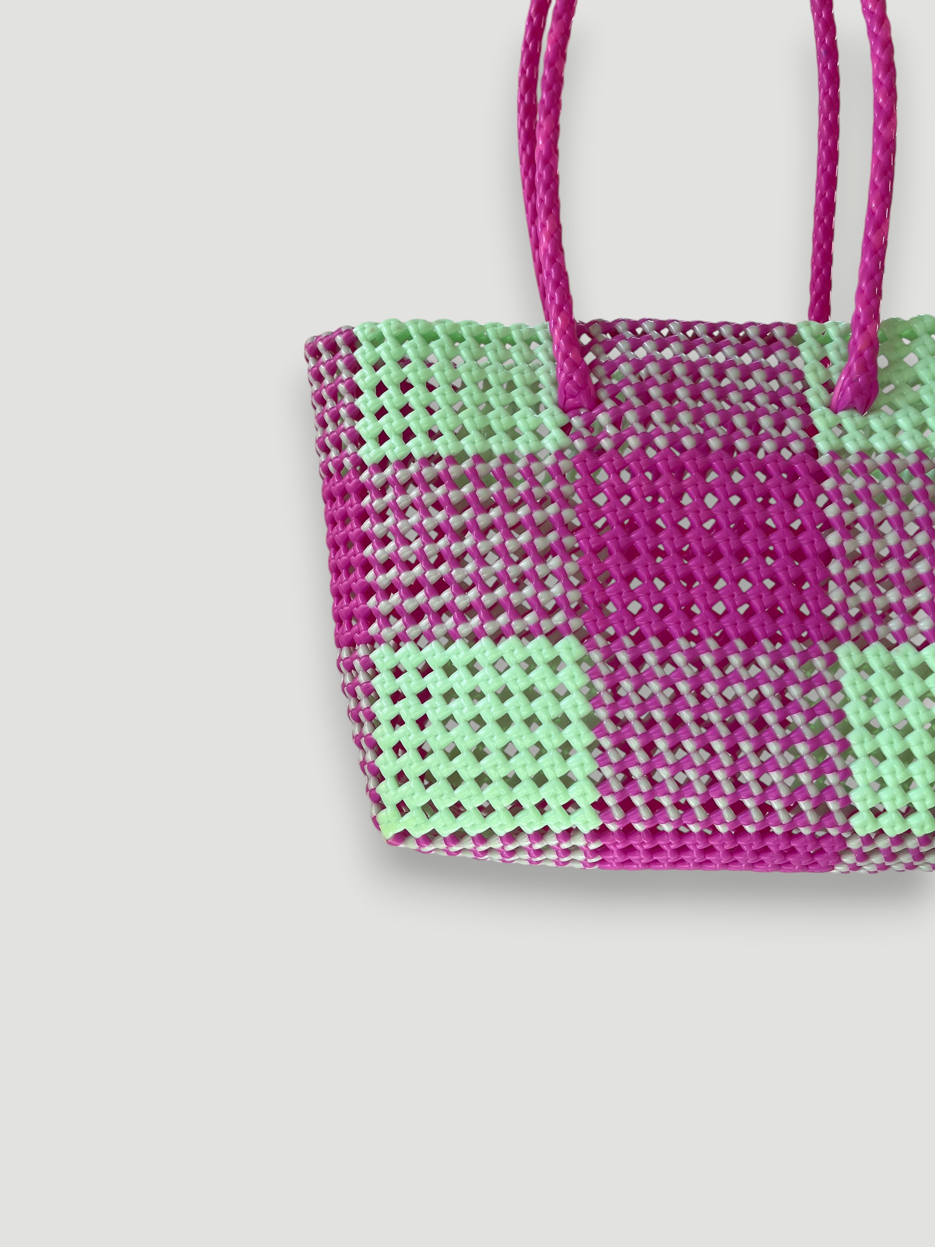 No. 521M - HANDWOVEN BASKET BAG - MEDIUM - dark pink & pastel green