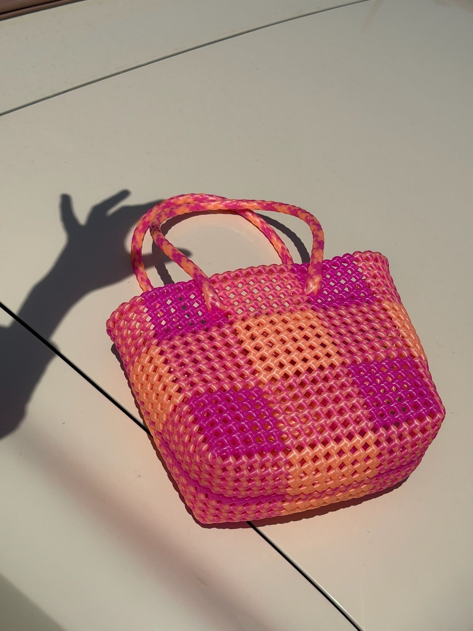 No. 512S - Hand-braided basket bag - small - metallic orange &amp; frosted neon pink