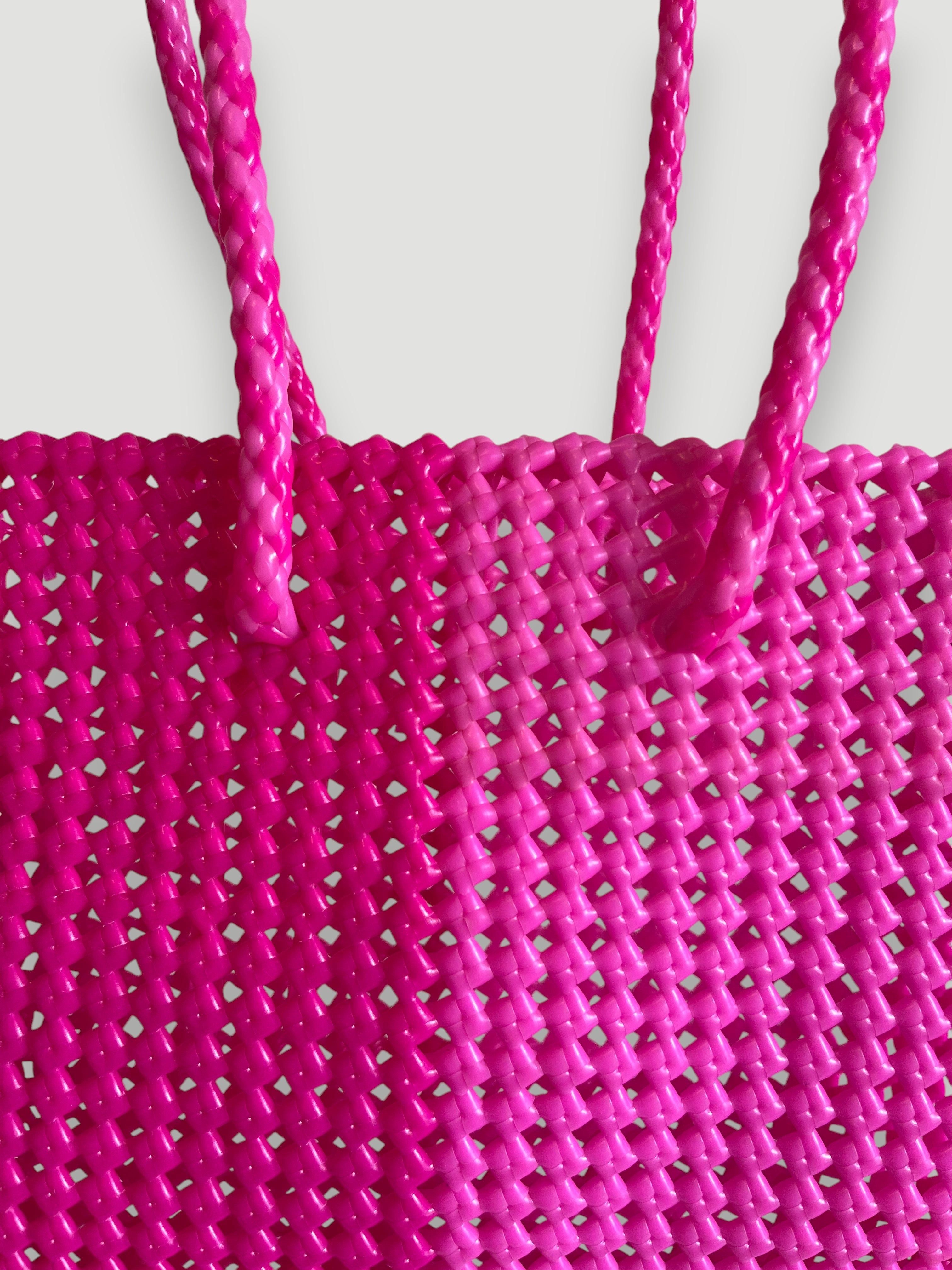 N°26M bis - SAC PANIER TRESSÉ MAIN - MOYEN - rose fluo & rose clair