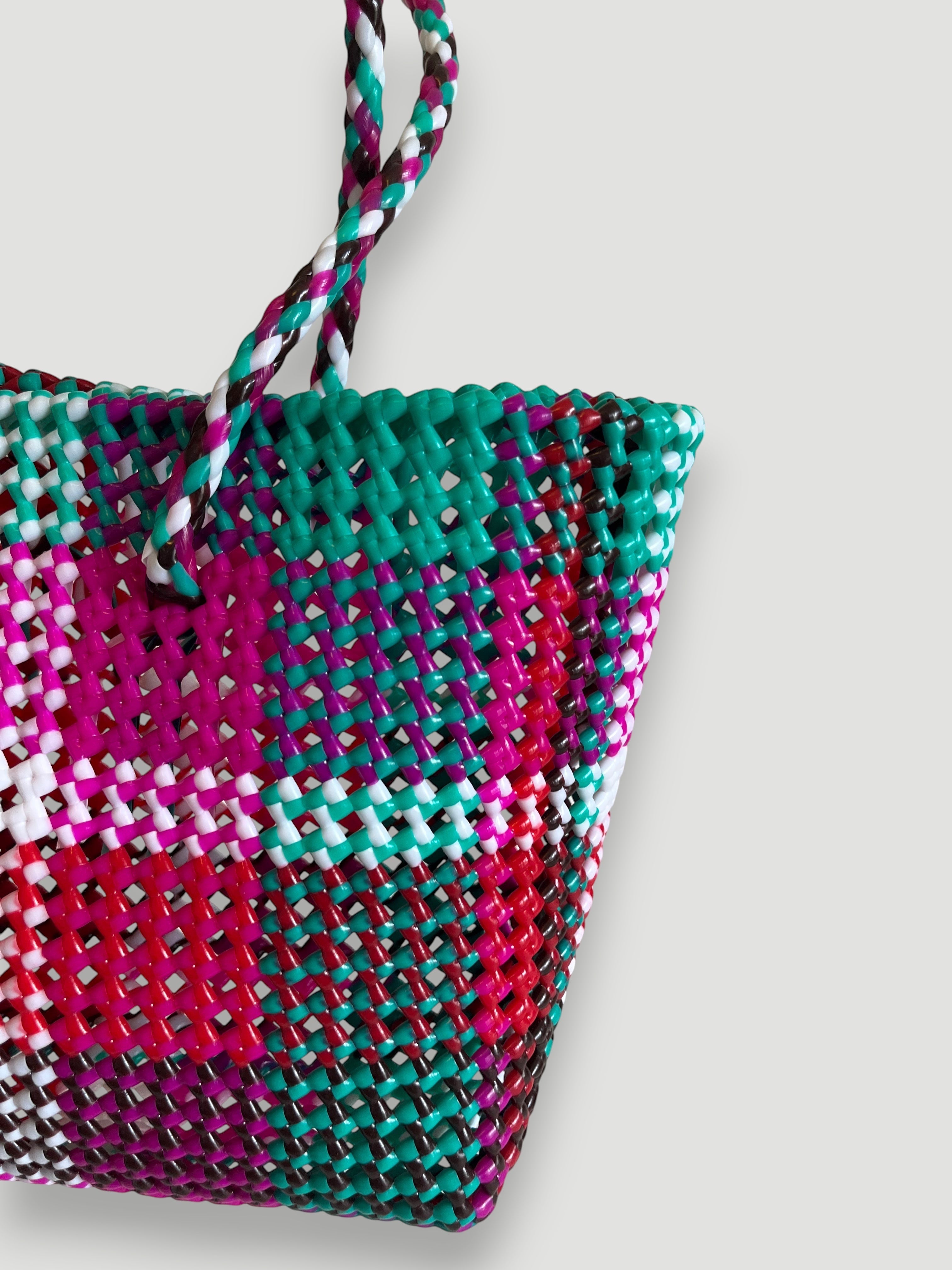 N°358M - SAC PANIER TRESSÉ MAIN - MOYEN - multicolors