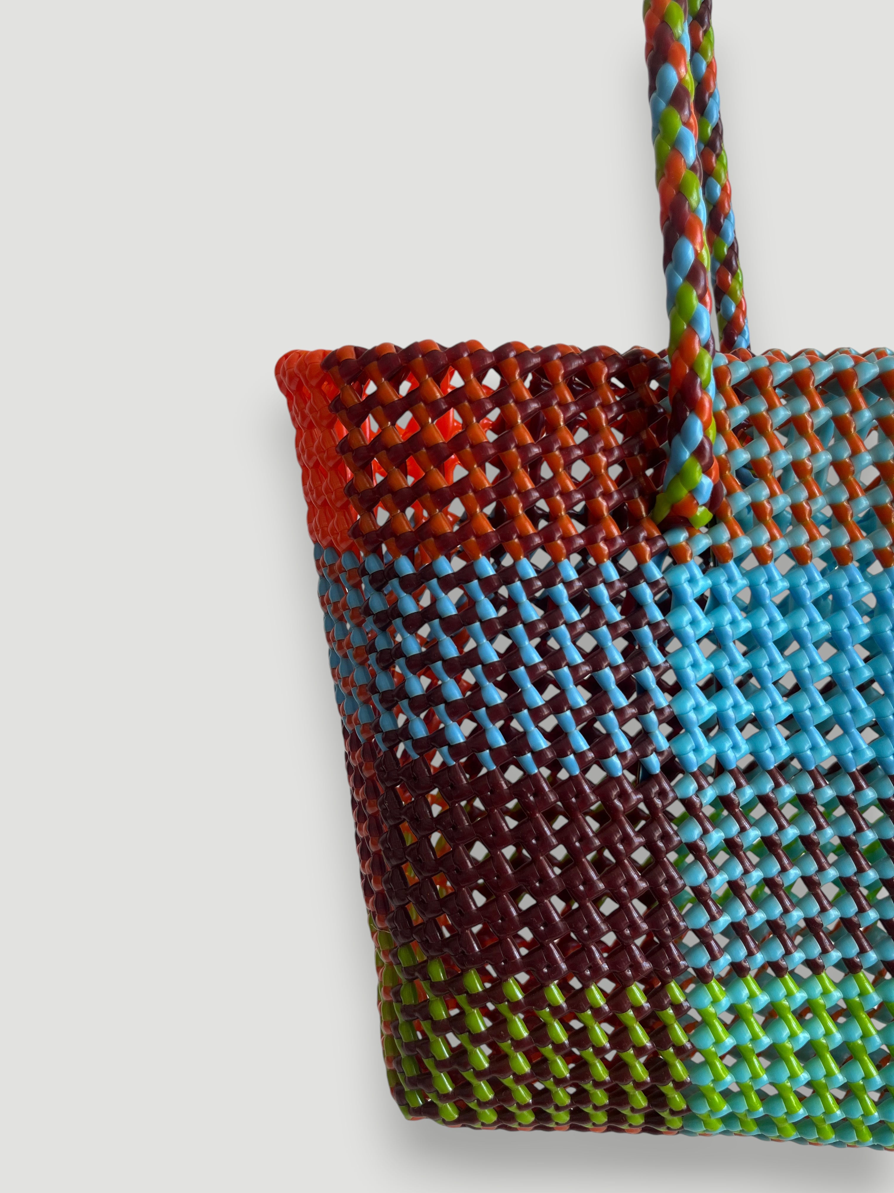 N°374M - SAC PANIER TRESSÉ MAIN - MOYEN - multicolors