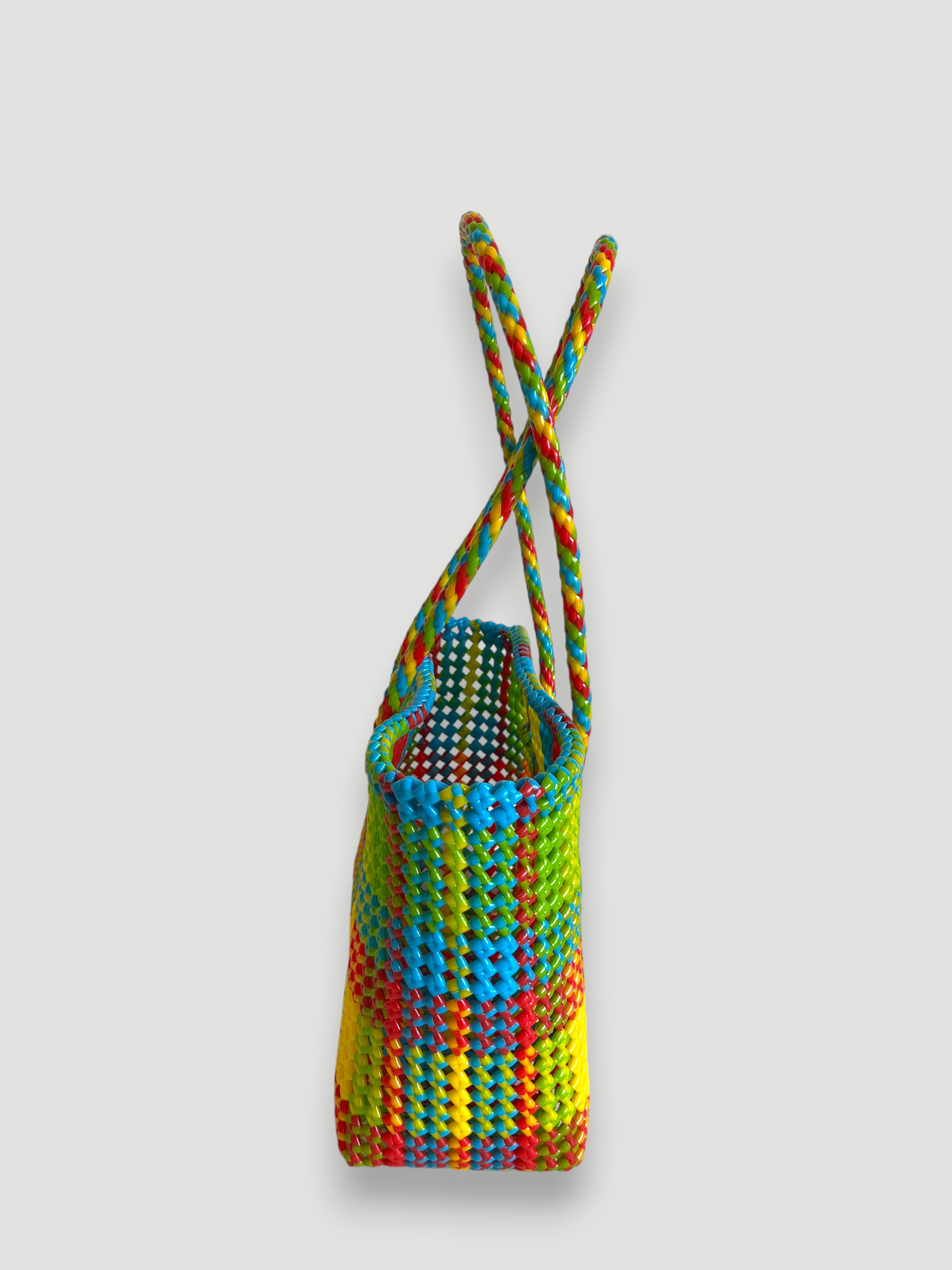 N°388M - SAC PANIER TRESSÉ MAIN - MOYEN - multicolors