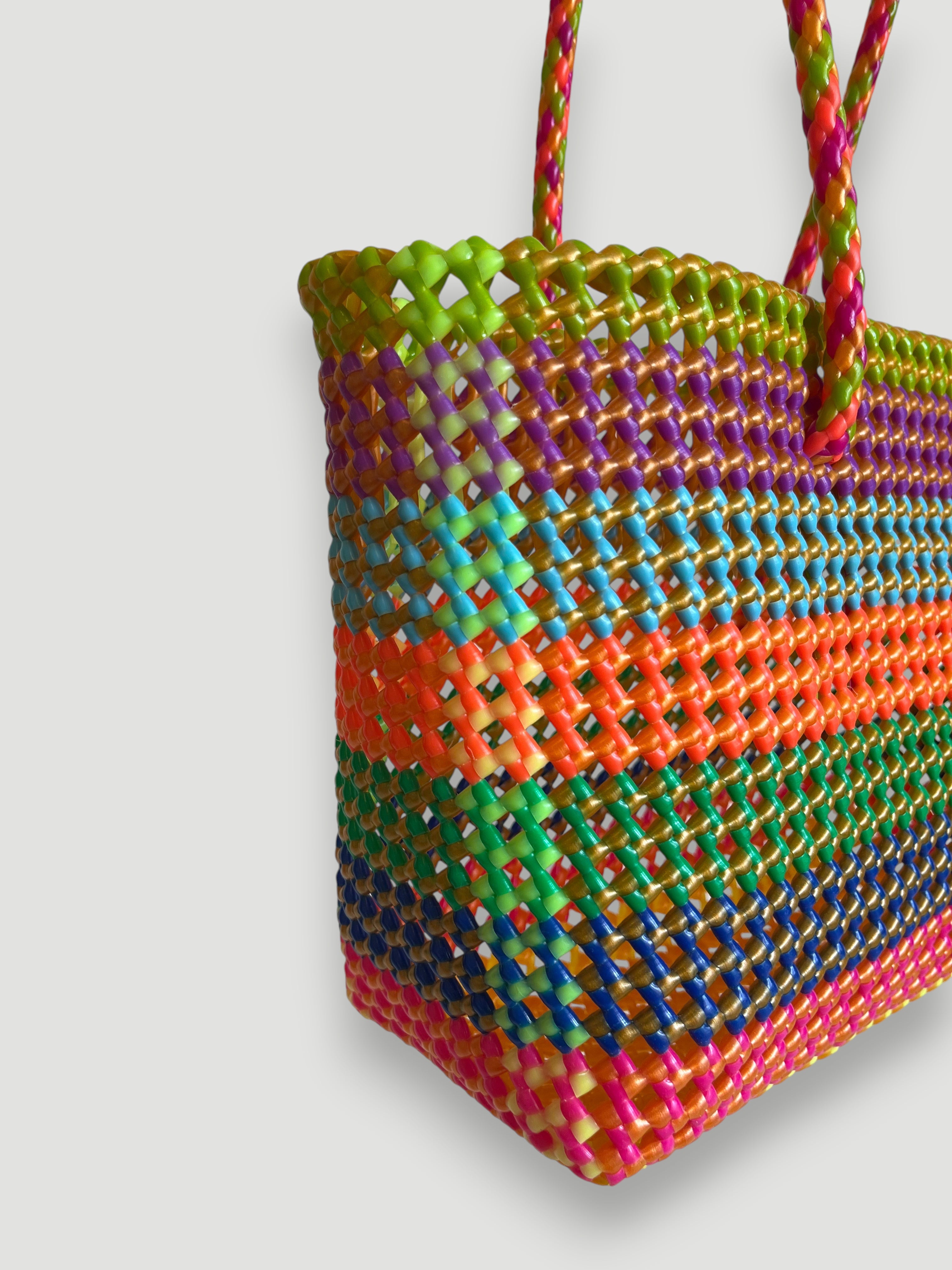 N°399M - SAC PANIER TRESSÉ MAIN - MOYEN - multicolors