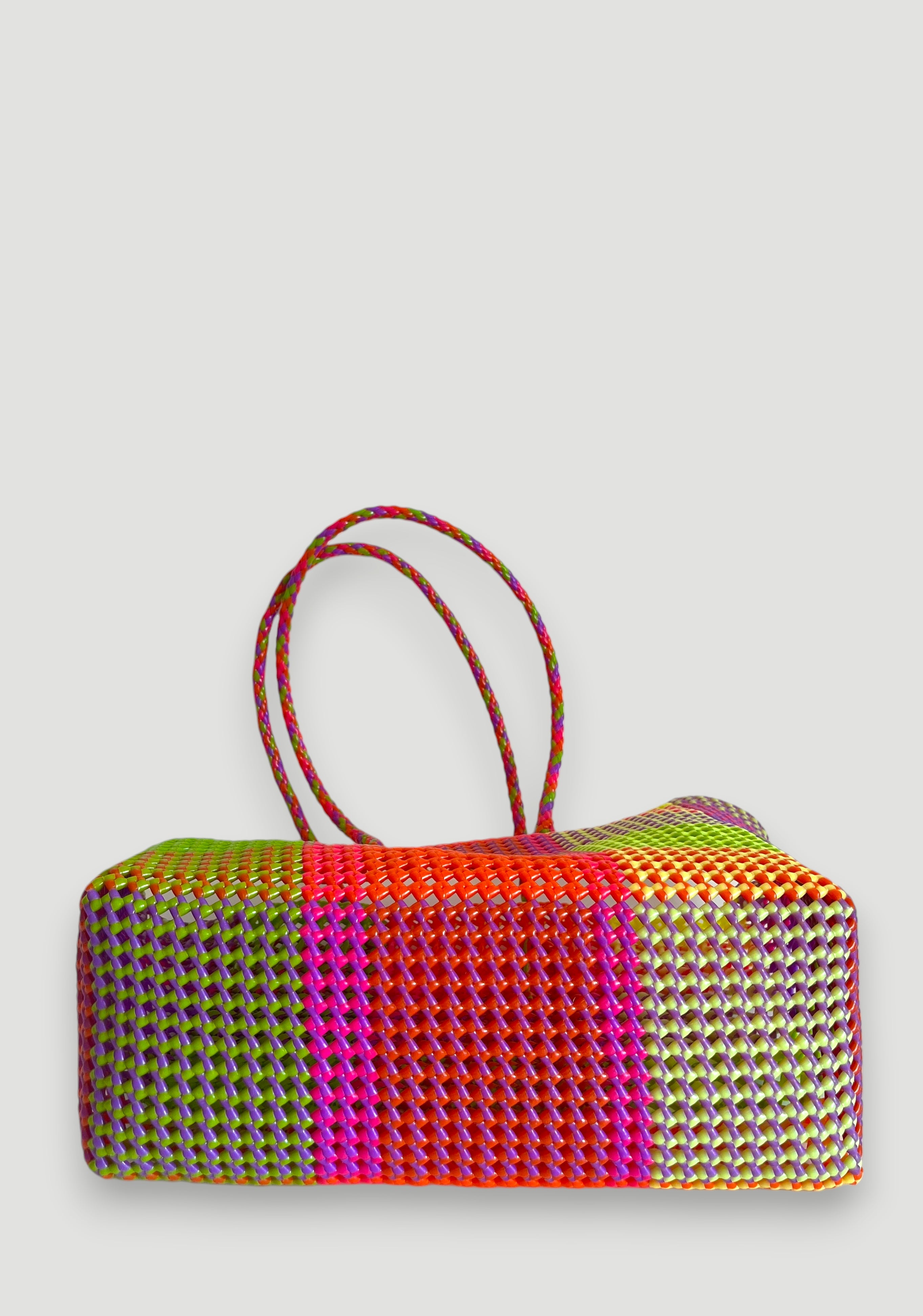N°413XL - SAC PANIER TRESSÉ MAIN - MAXI - multicolors