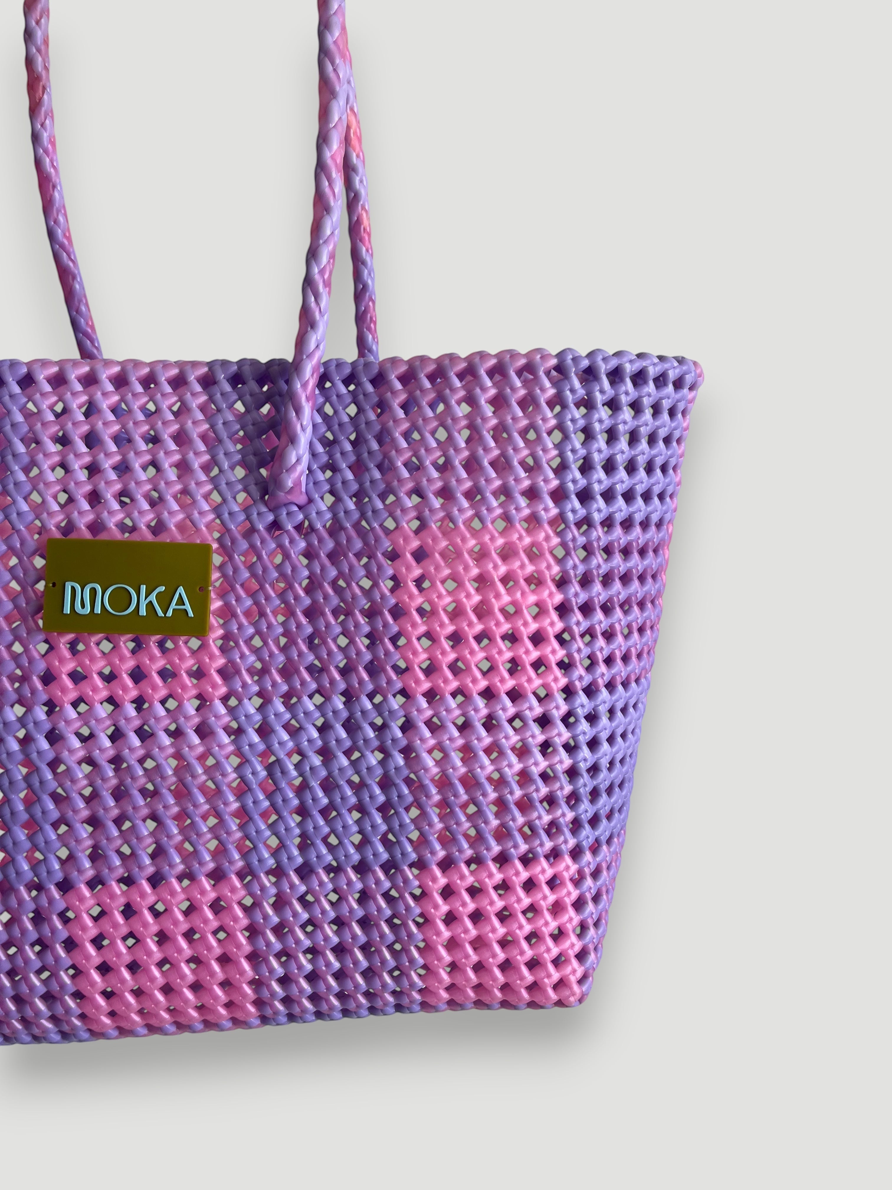 N°520L - SAC PANIER TRESSÉ MAIN - GRAND - lavande & rose irisé