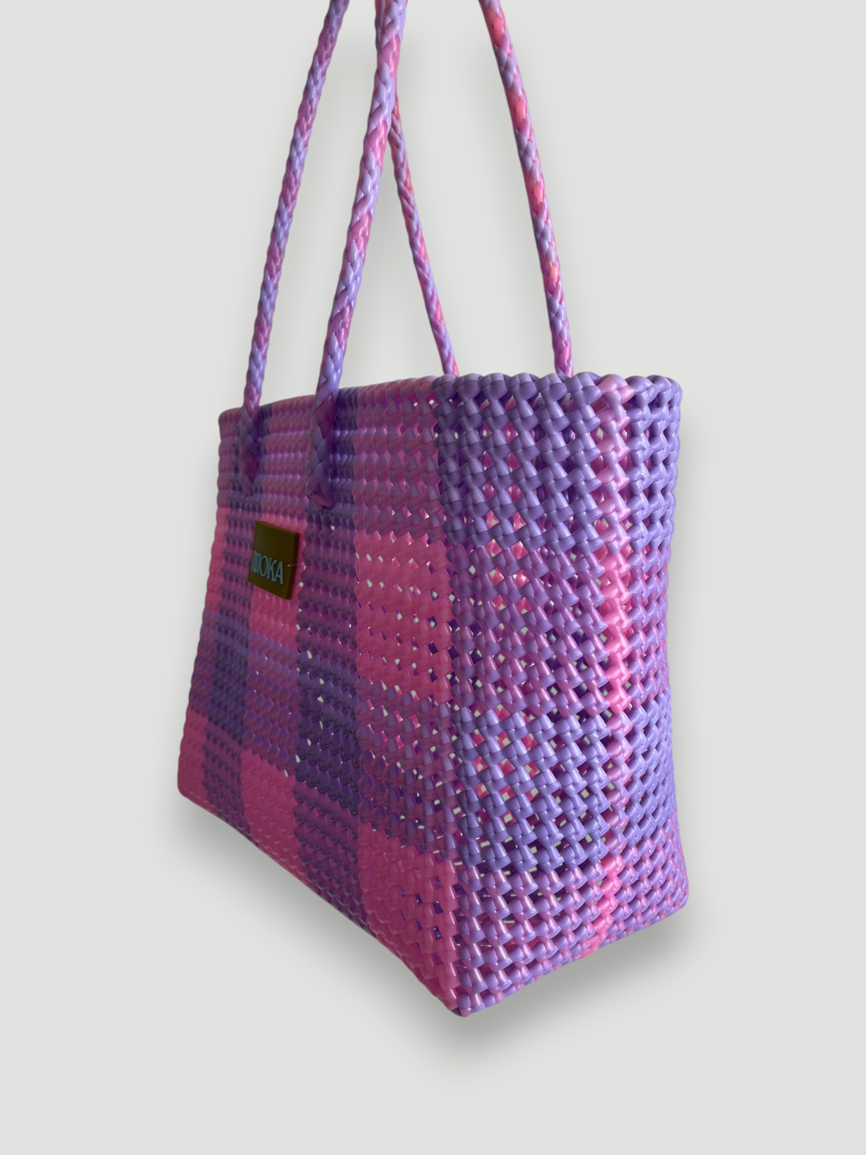 N°520L - SAC PANIER TRESSÉ MAIN - GRAND - lavande & rose irisé