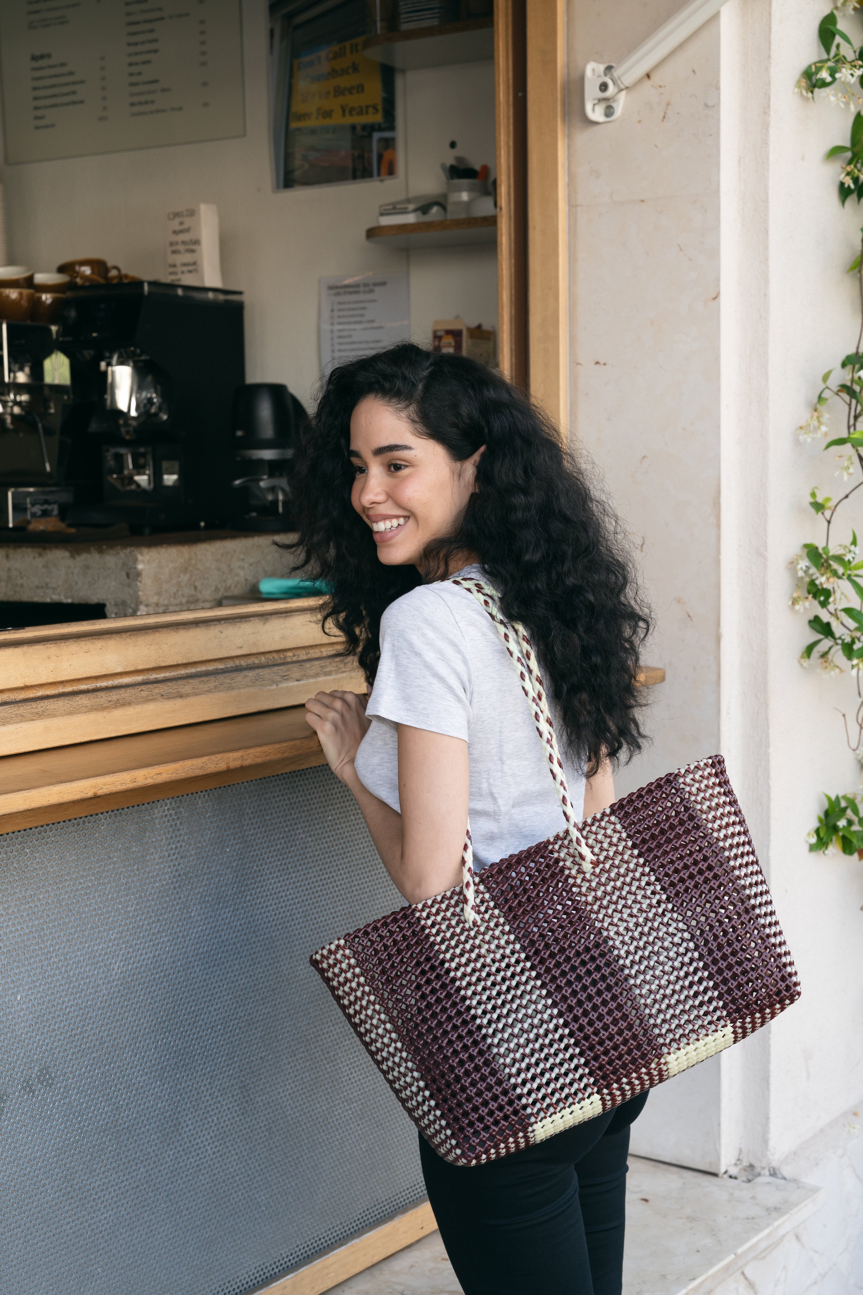 N°493XL - SAC PANIER TRESSÉ MAIN - MAXI - bordeaux & écru
