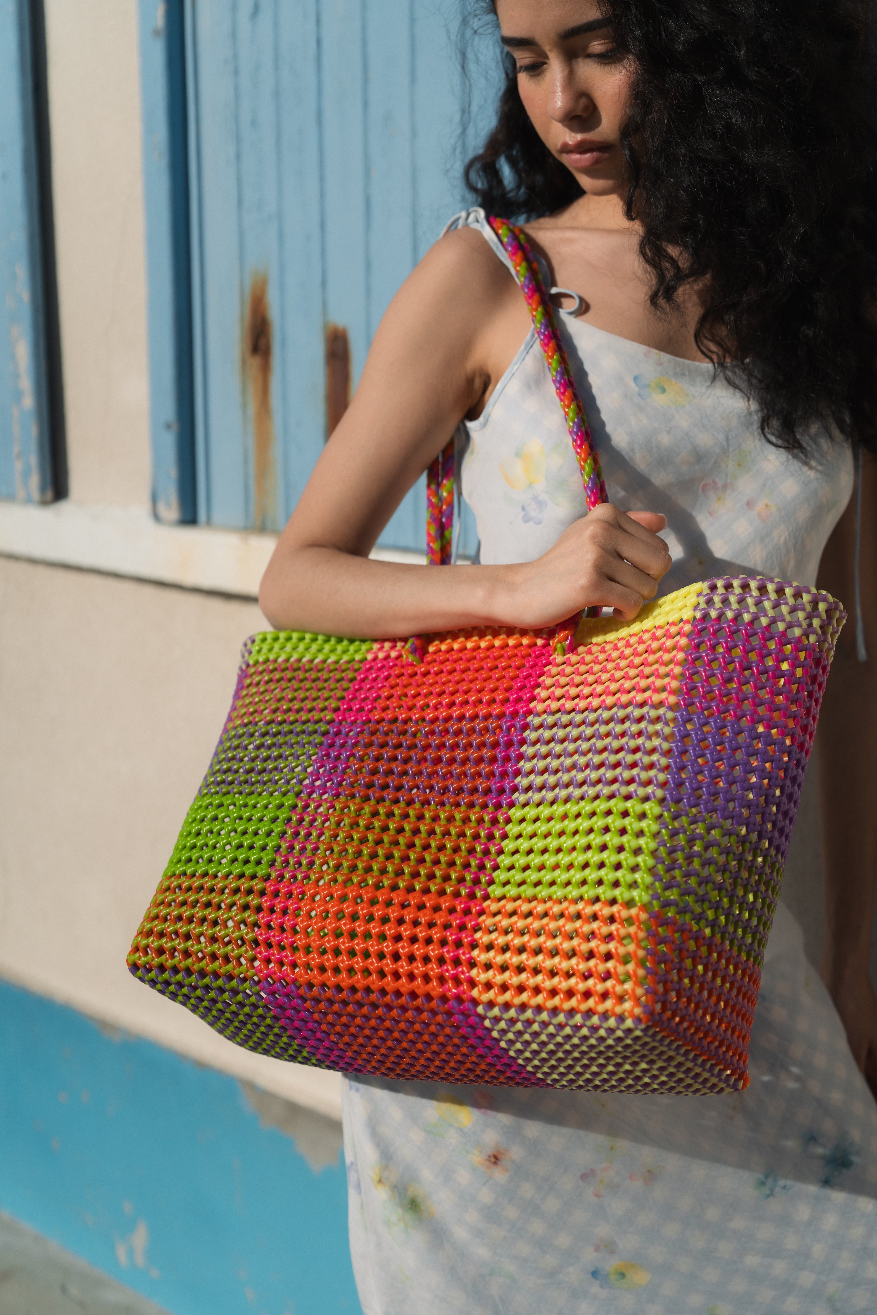 N°413XL - SAC PANIER TRESSÉ MAIN - MAXI - multicolors