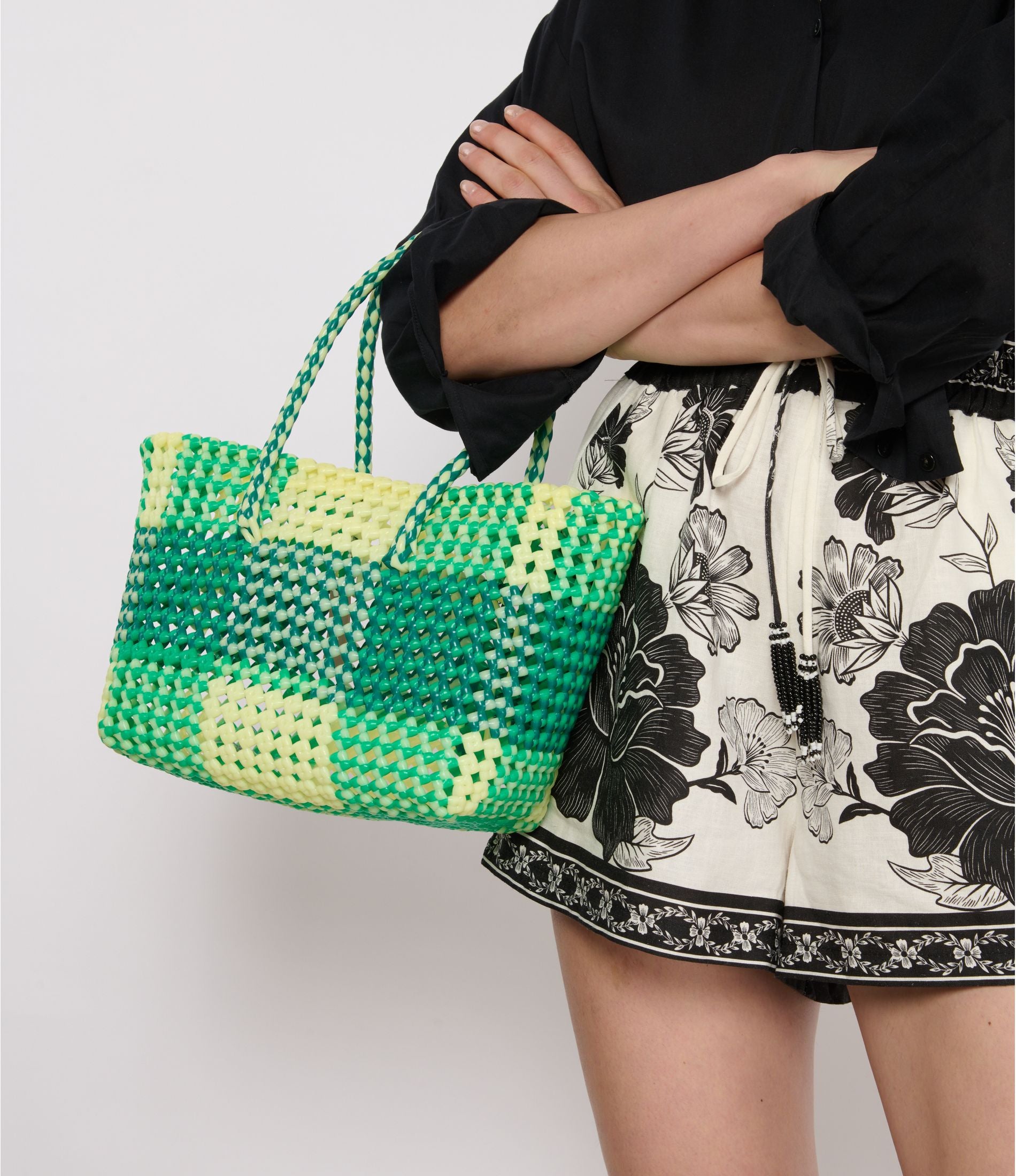 N°246S - SAC PANIER TRESSÉ MAIN - PETIT - multicolors